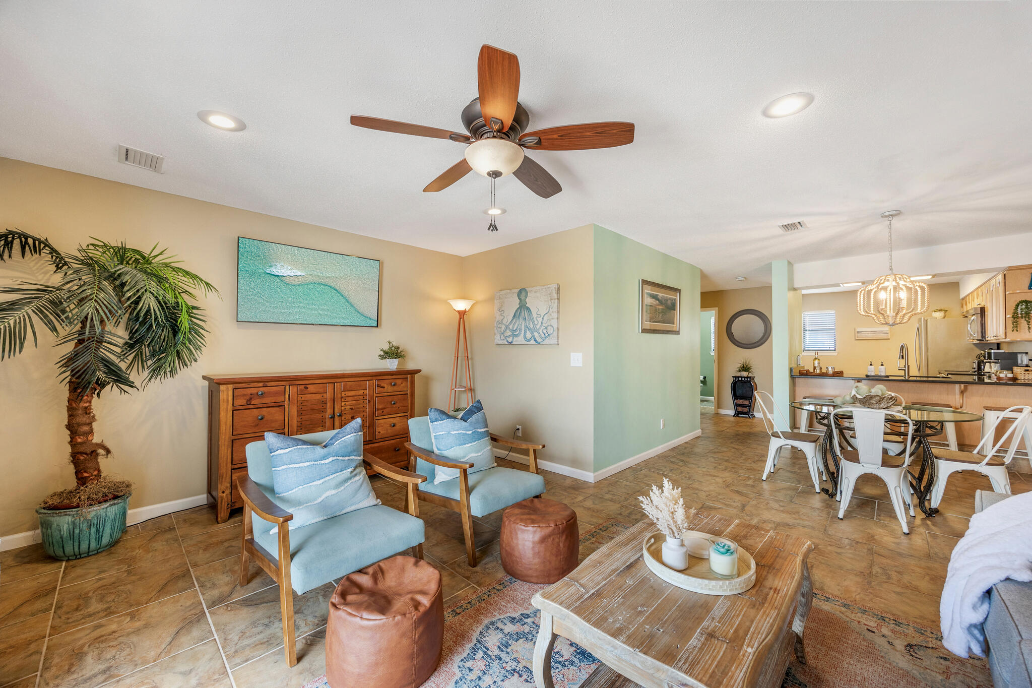 11 Driftwood Road, UNIT 2