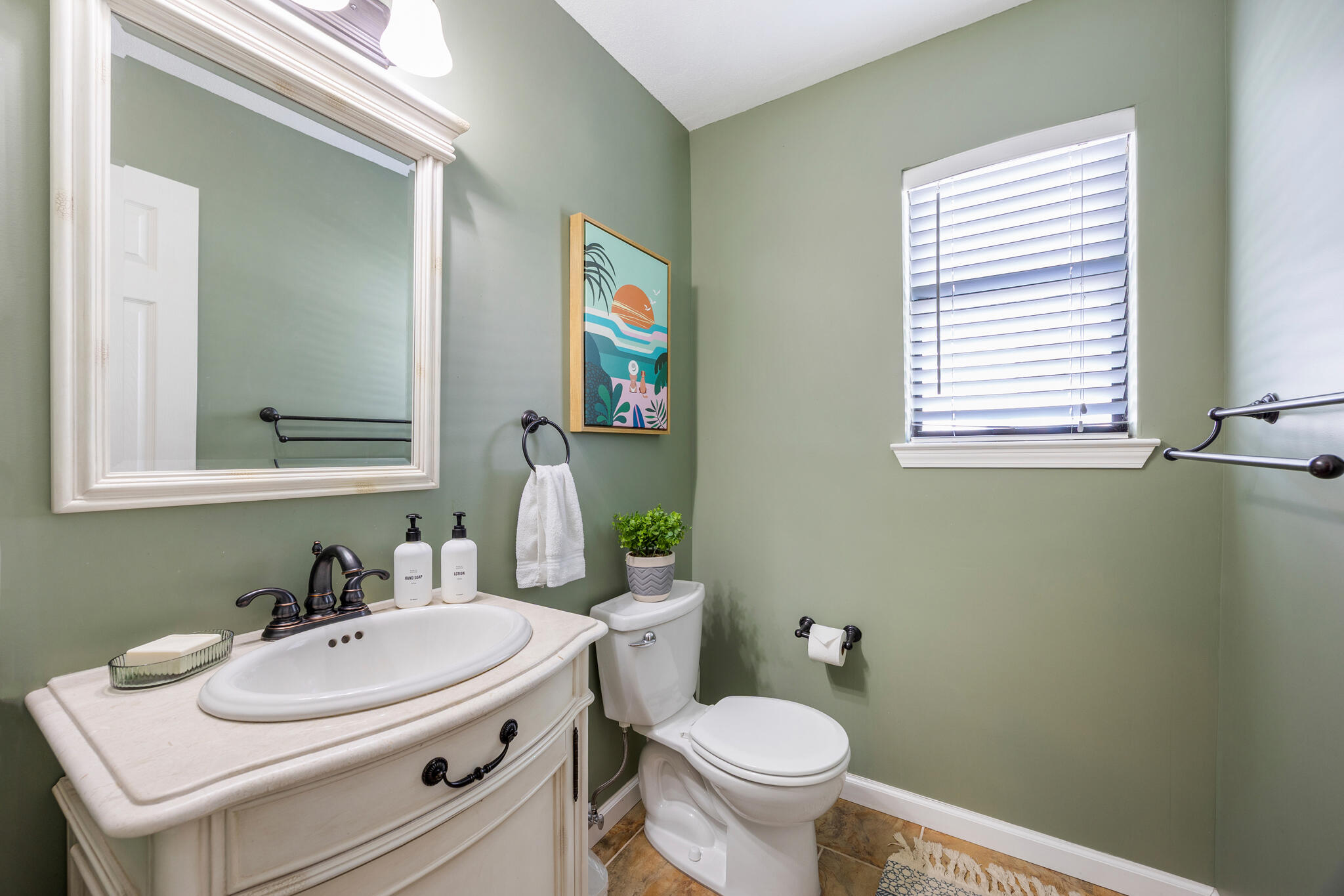 11 Driftwood Road, UNIT 2
