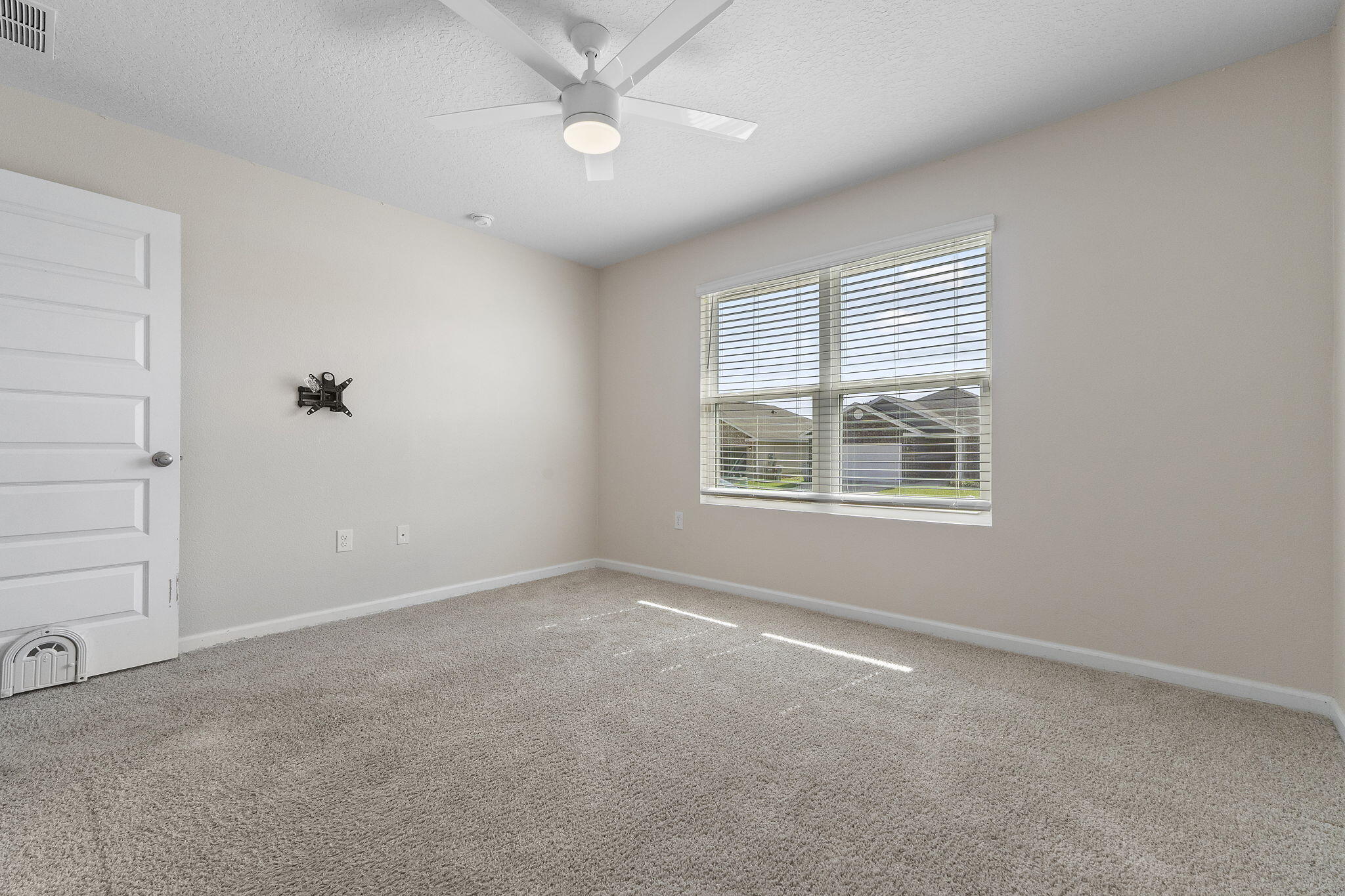 5785 Guinevere Lane
