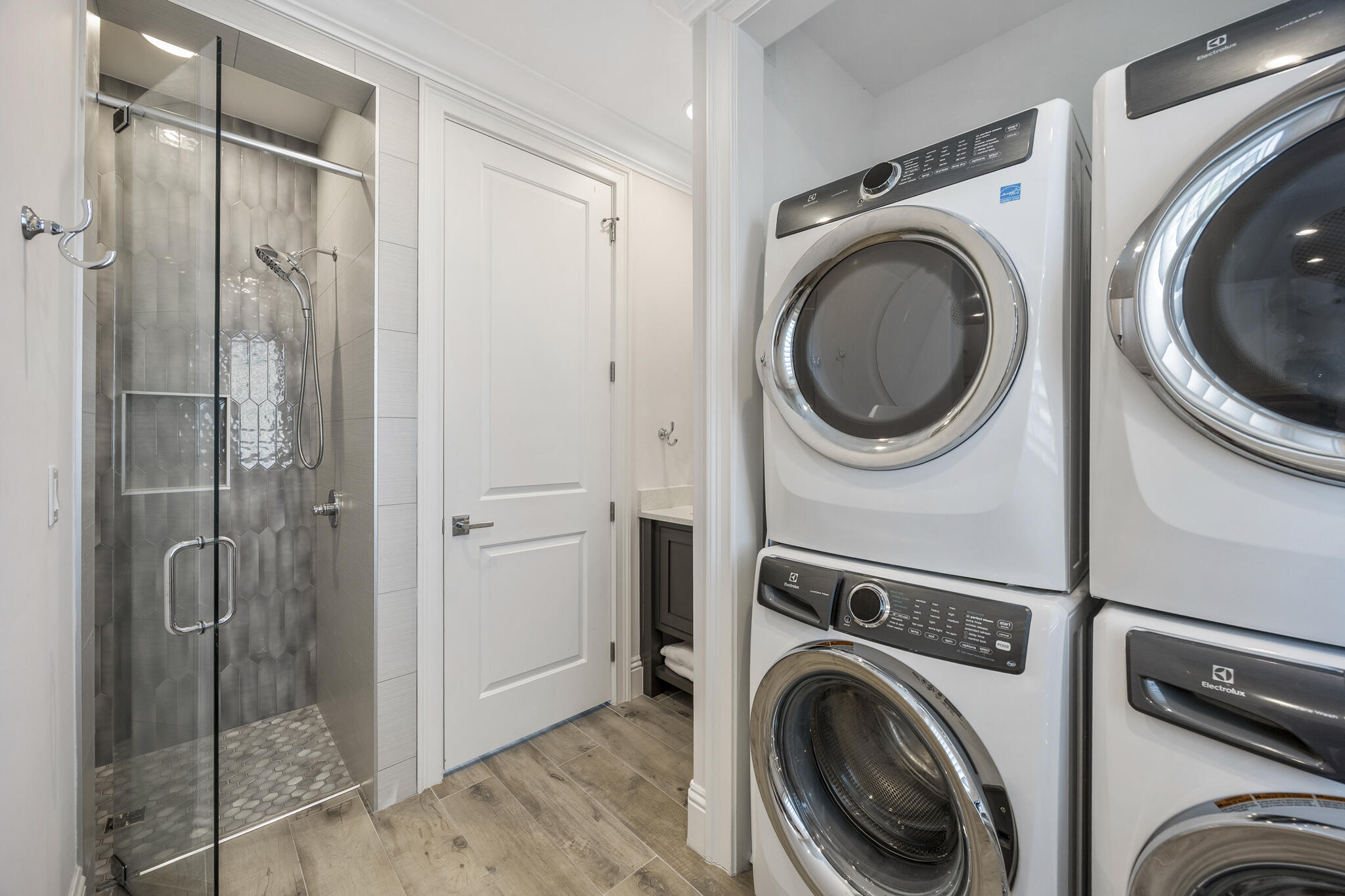 26 Azzurro Way, Unit A