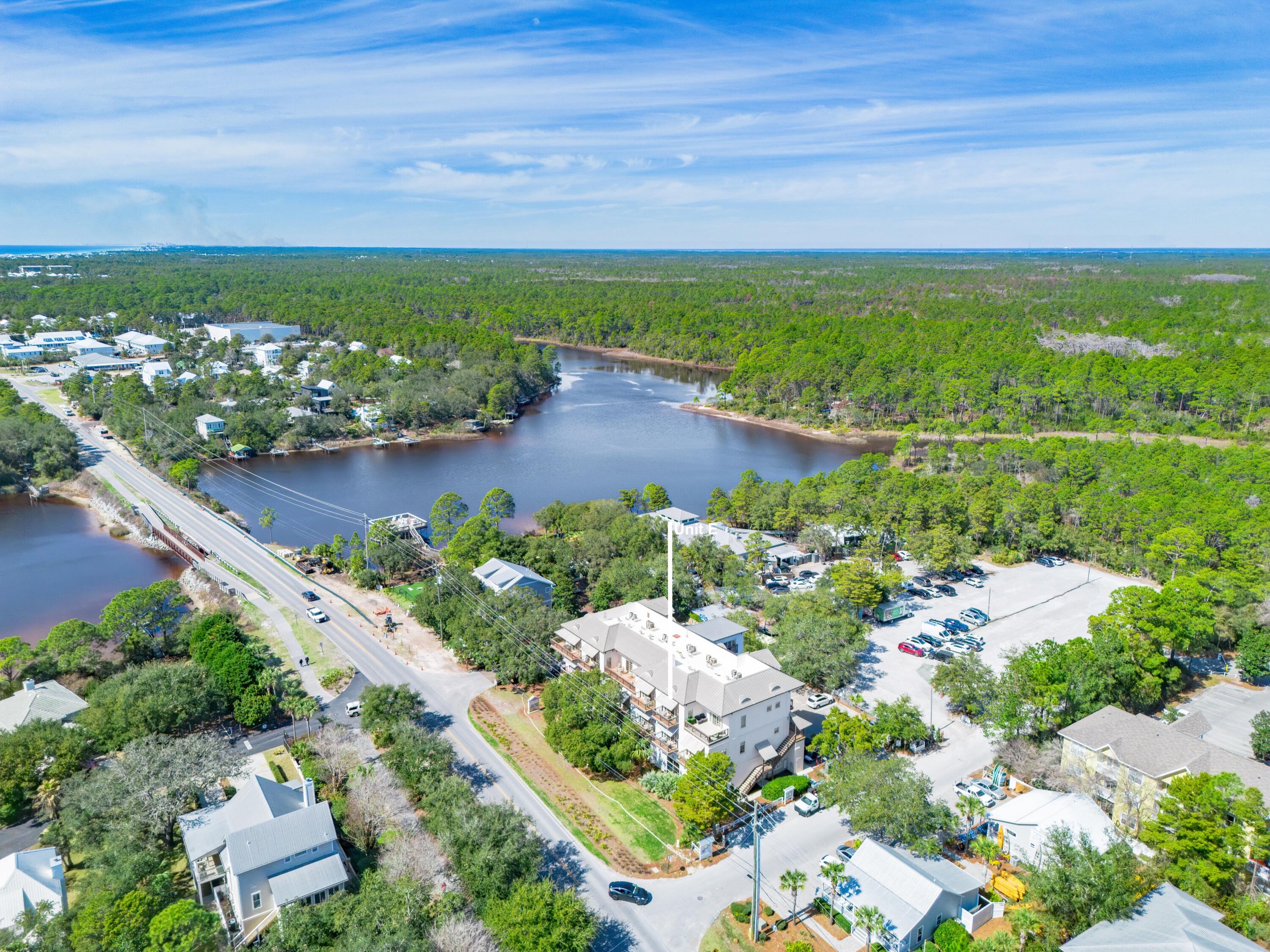 5231 E County Highway 30A, UNIT E