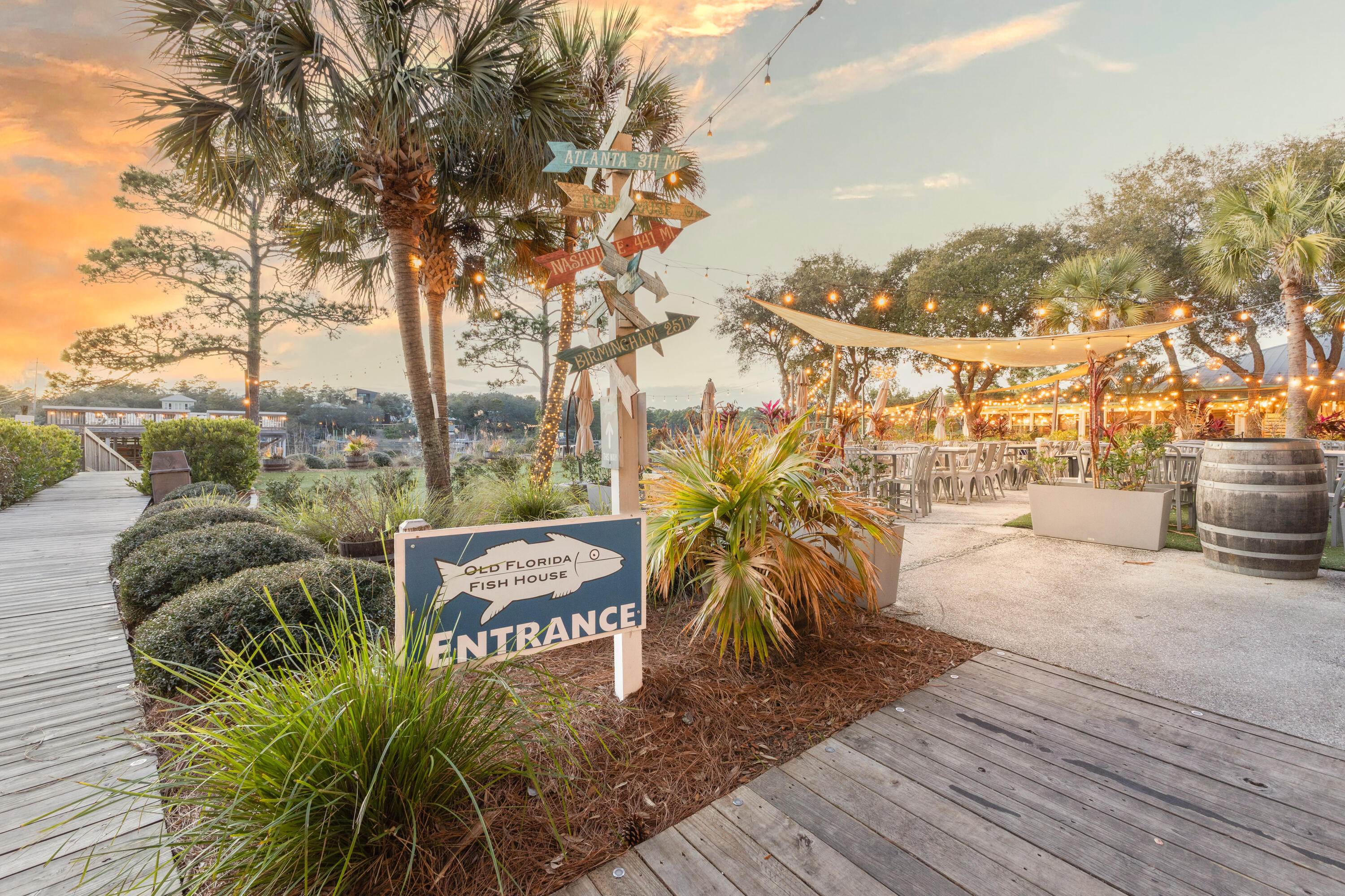 5231 E County Highway 30A, UNIT E
