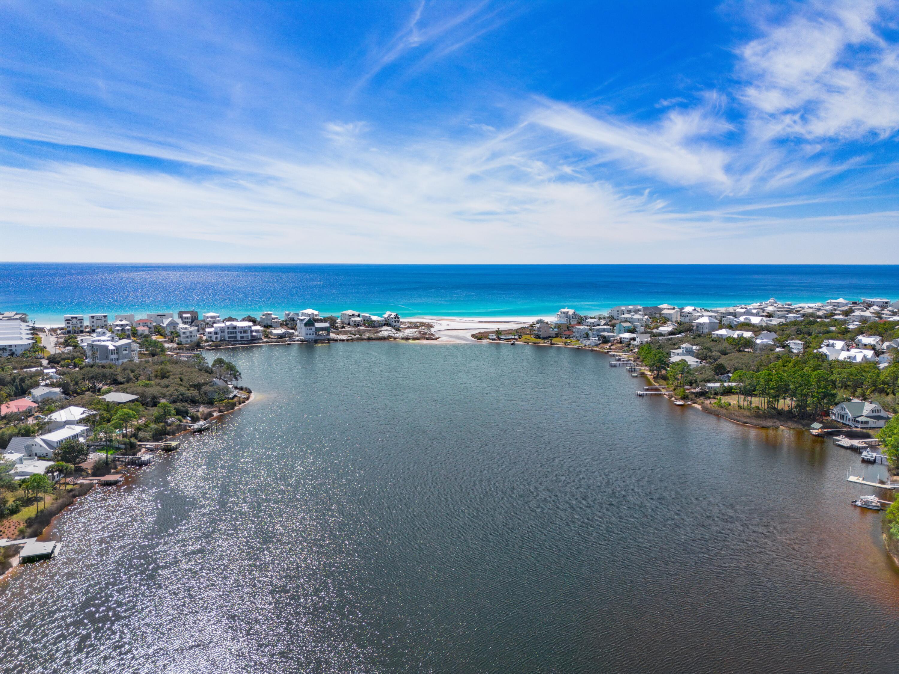 5231 E County Highway 30A, UNIT E