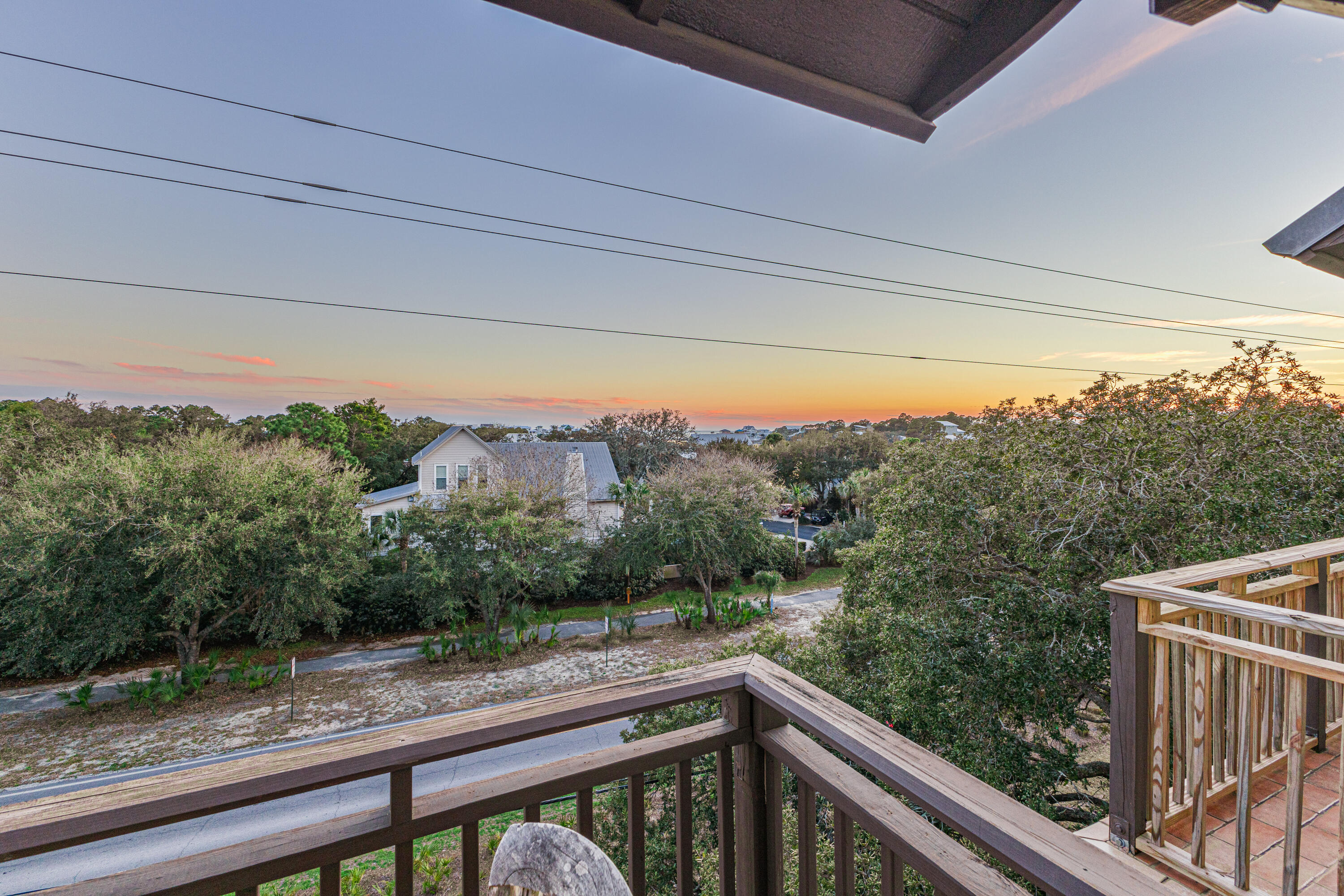 5231 E County Highway 30A, UNIT E