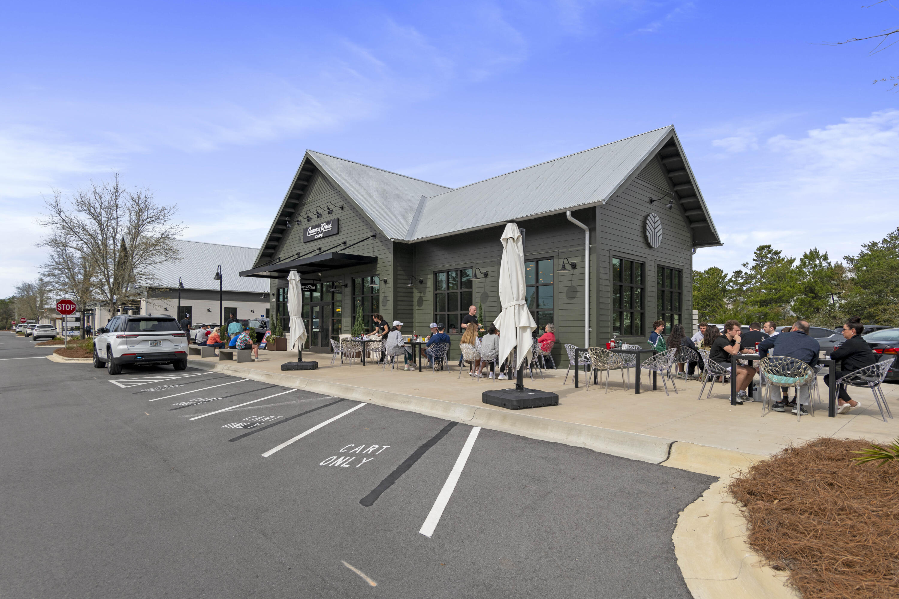 5231 E County Highway 30A, UNIT E