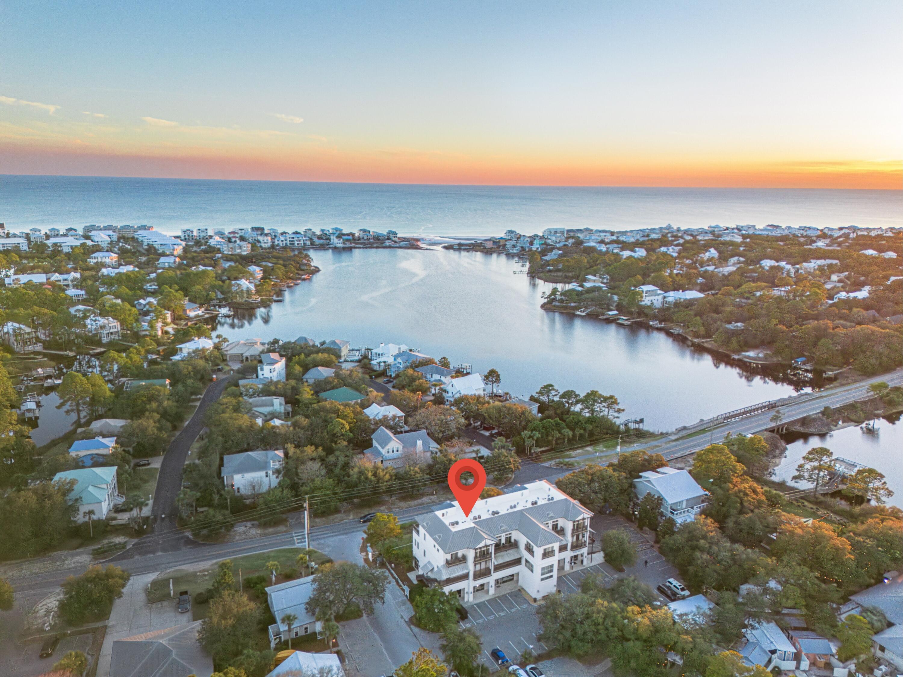 5231 E County Highway 30A, UNIT E