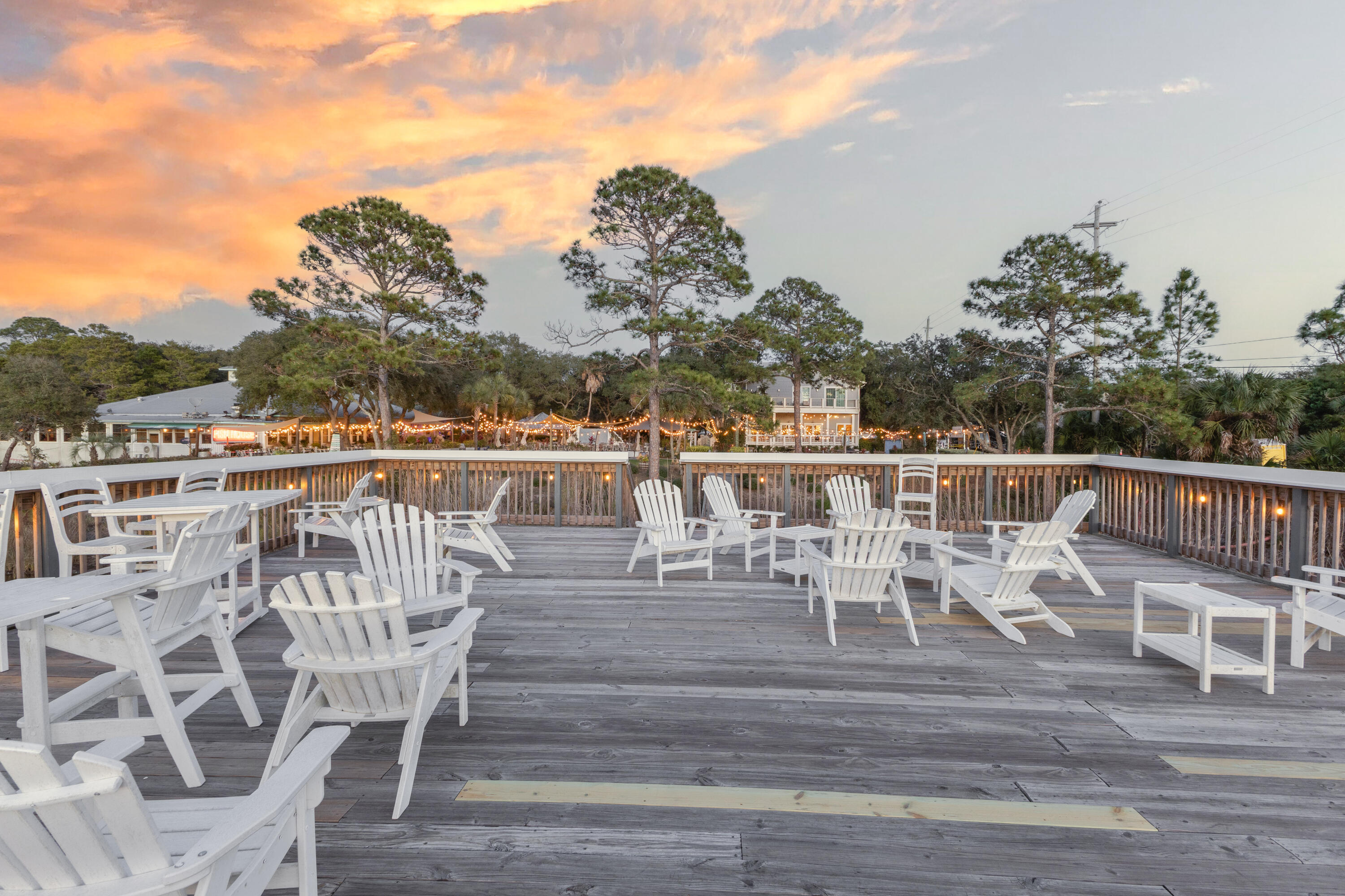 5231 E County Highway 30A, UNIT E
