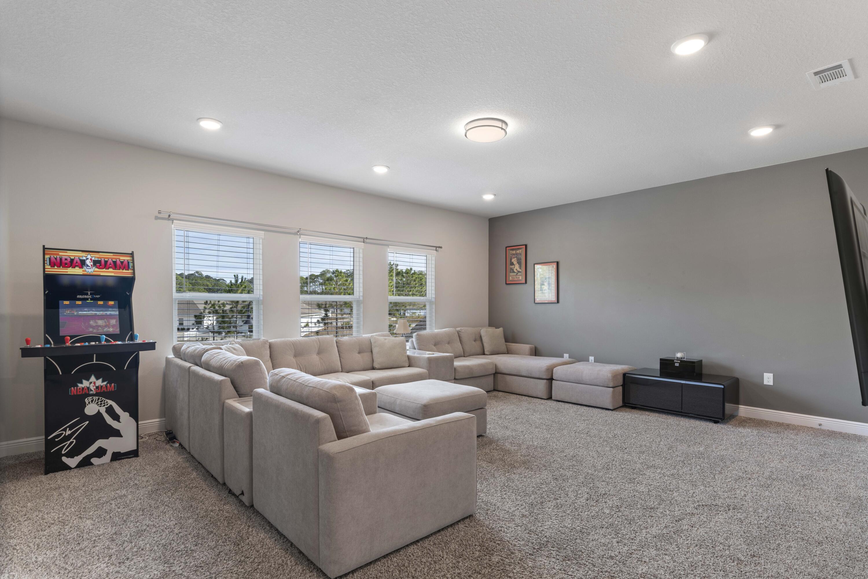 99 Stonegate Circle
