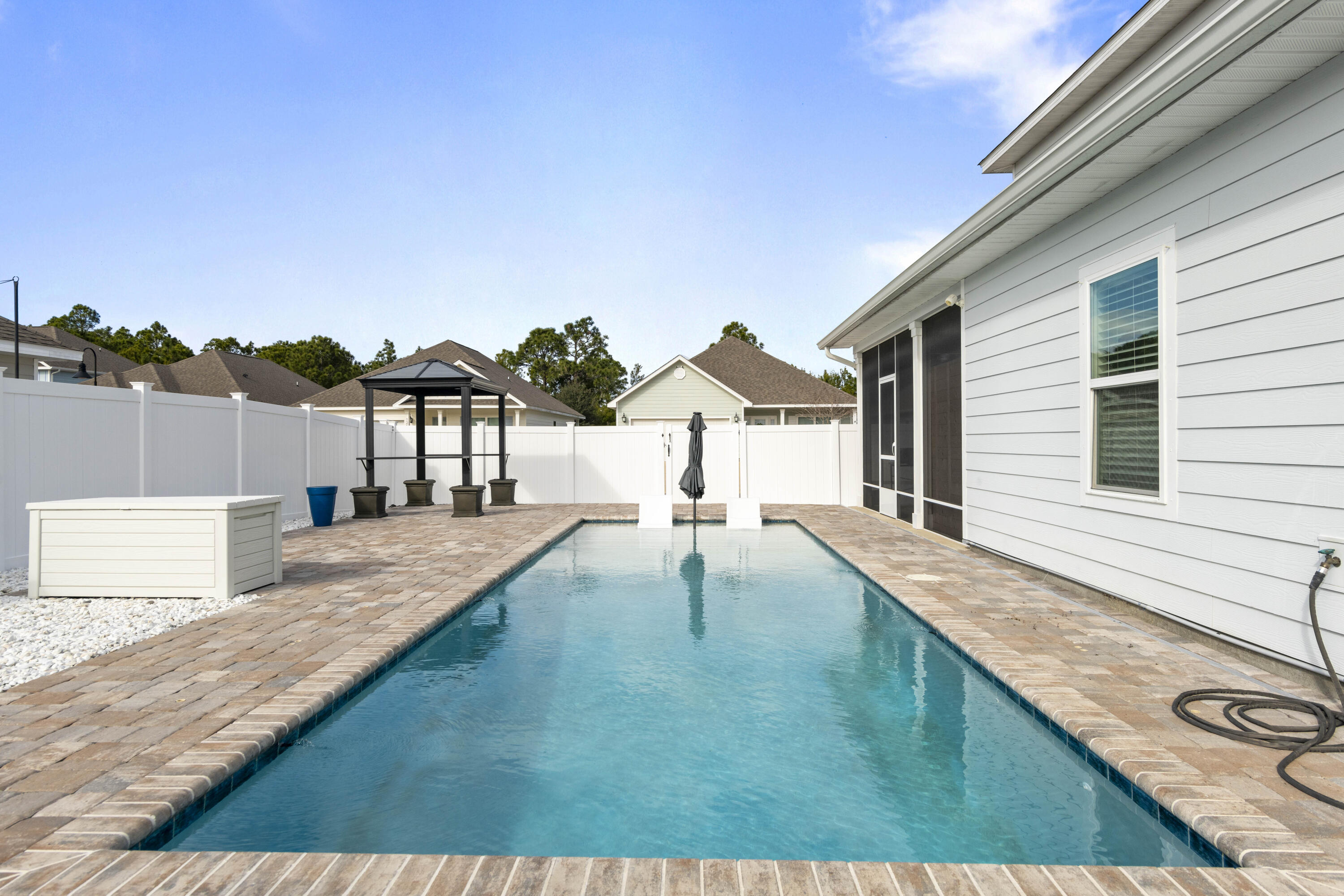 99 Stonegate Circle