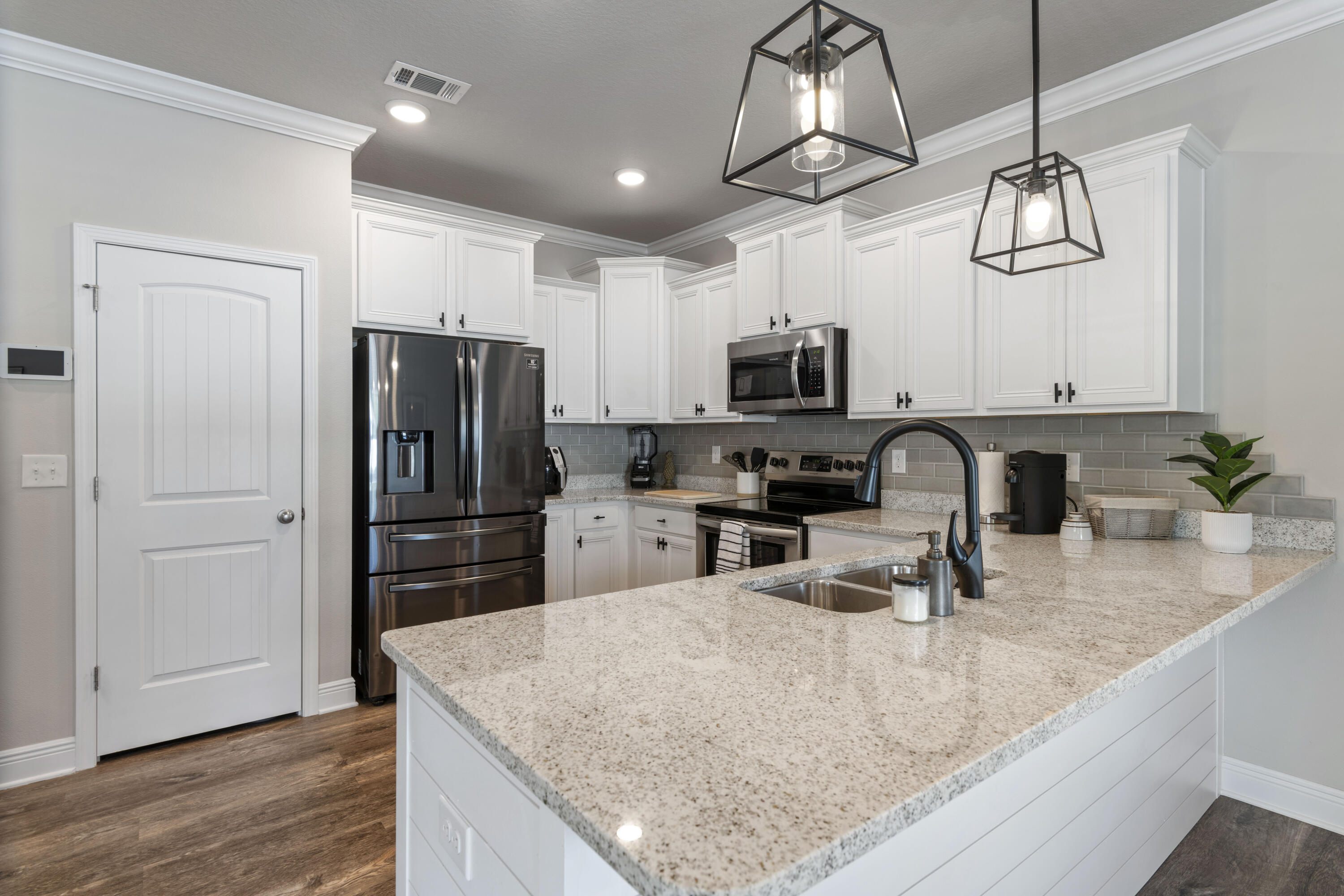 99 Stonegate Circle