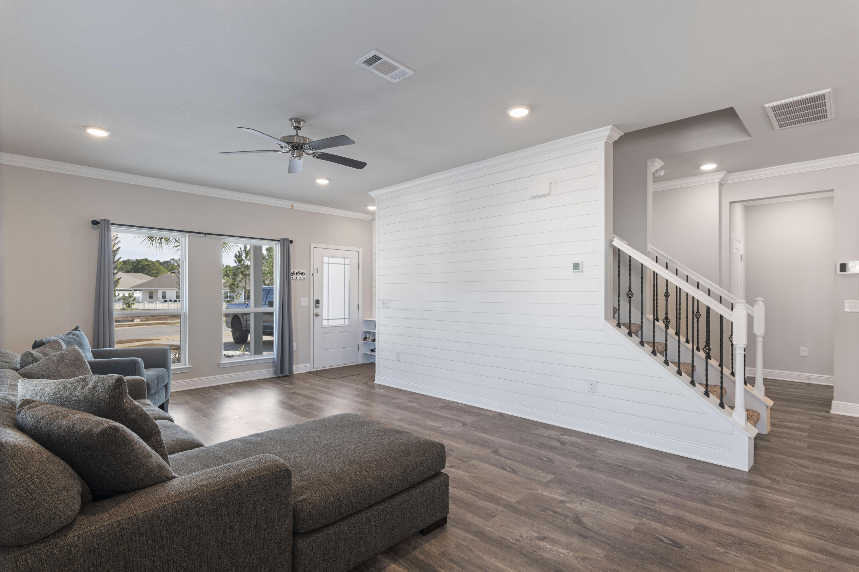 99 Stonegate Circle