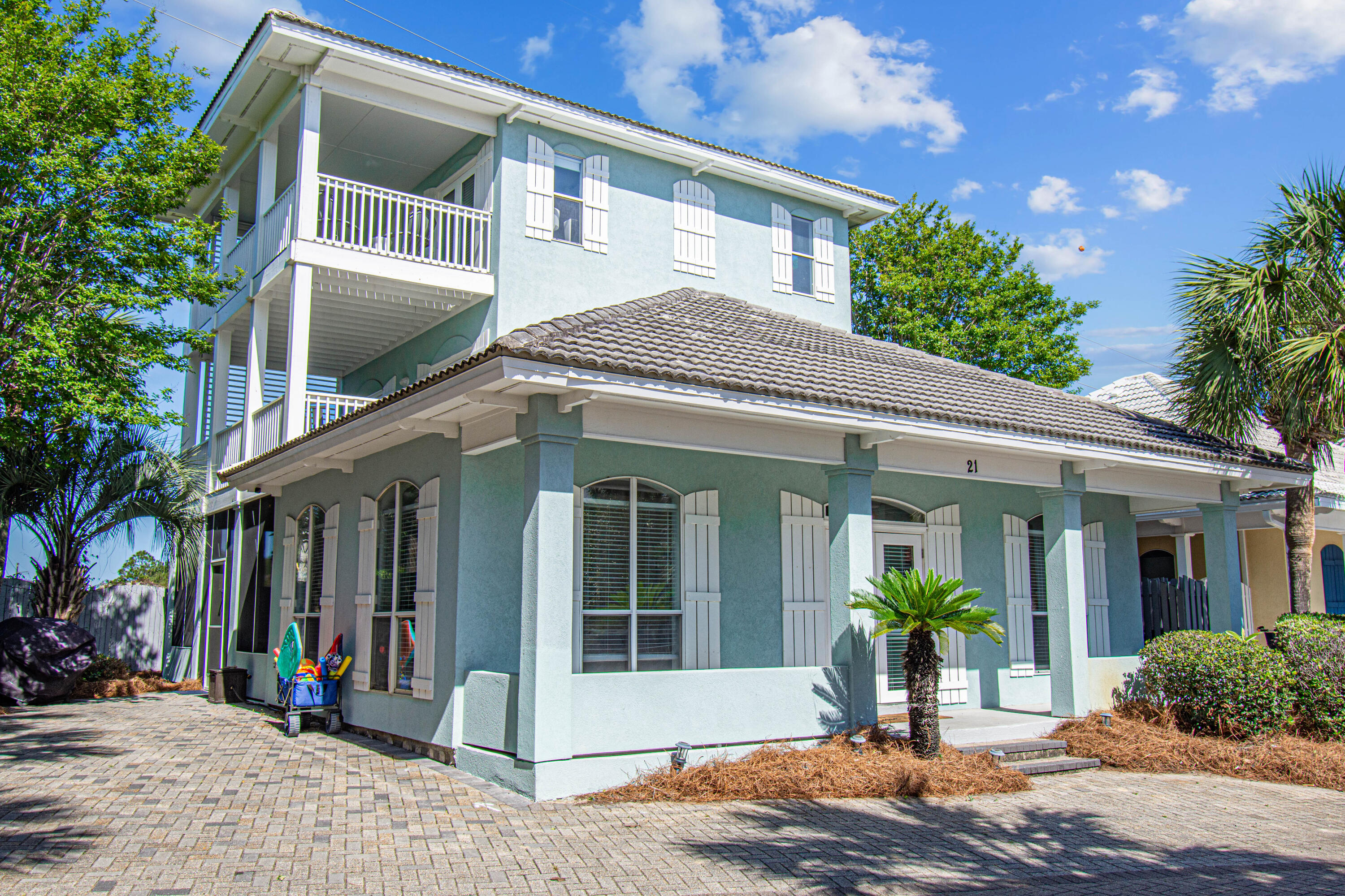 21 Onyx Cove
