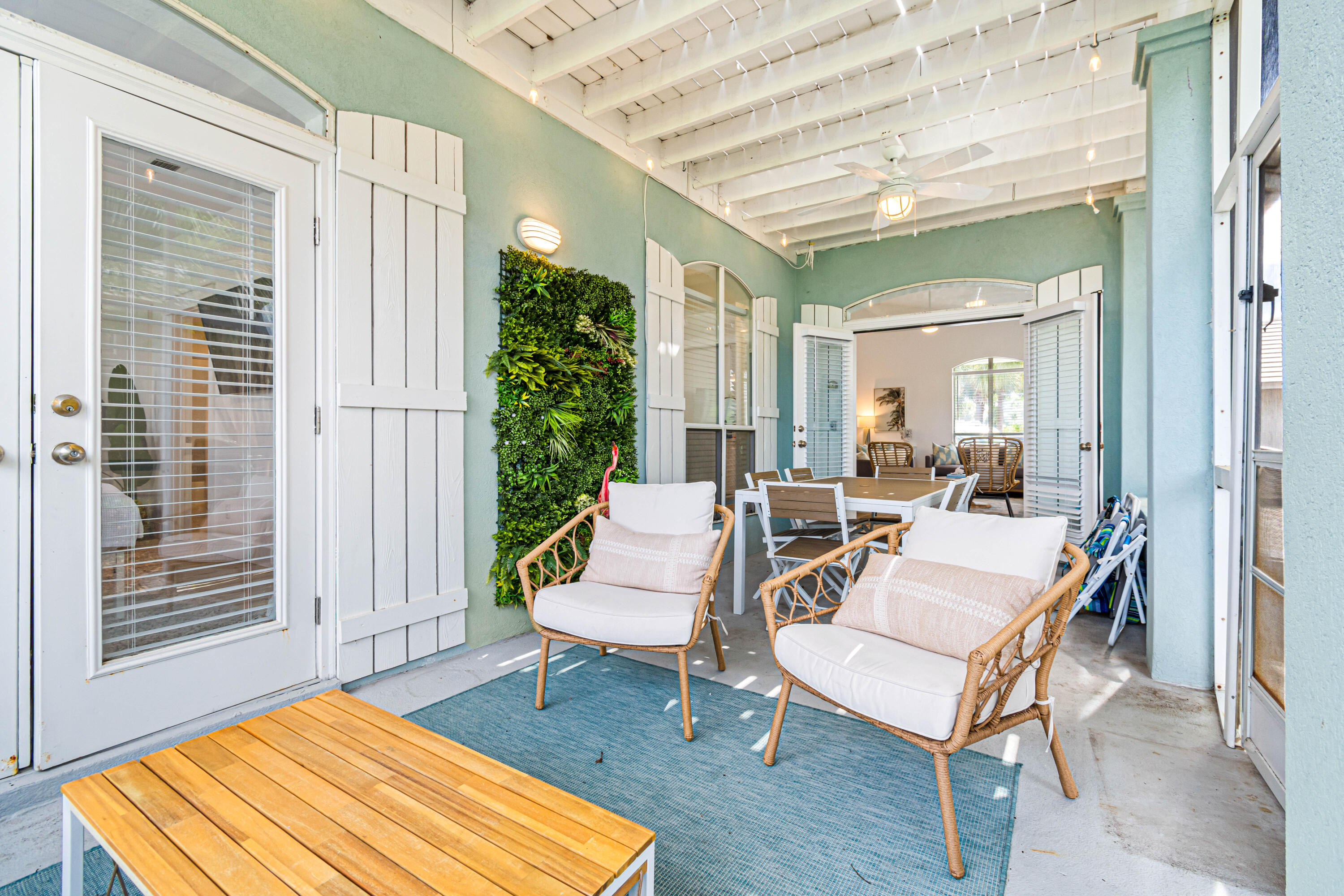 21 Onyx Cove