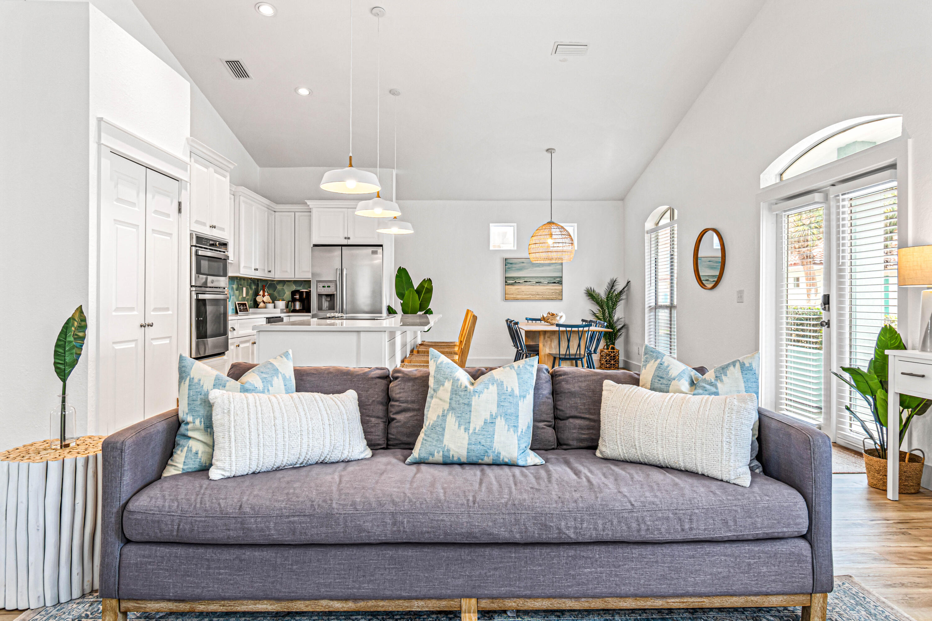 21 Onyx Cove