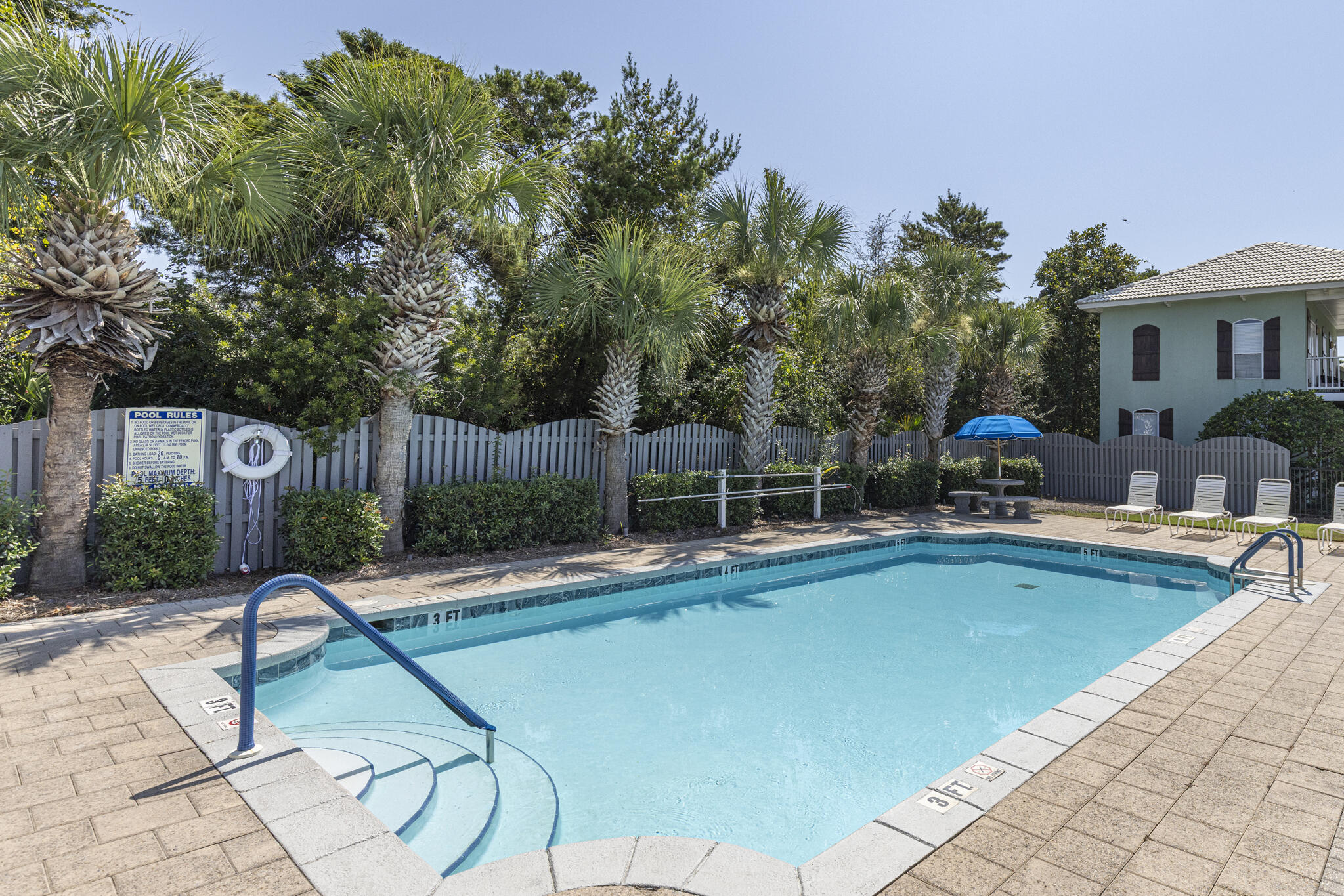 21 Onyx Cove