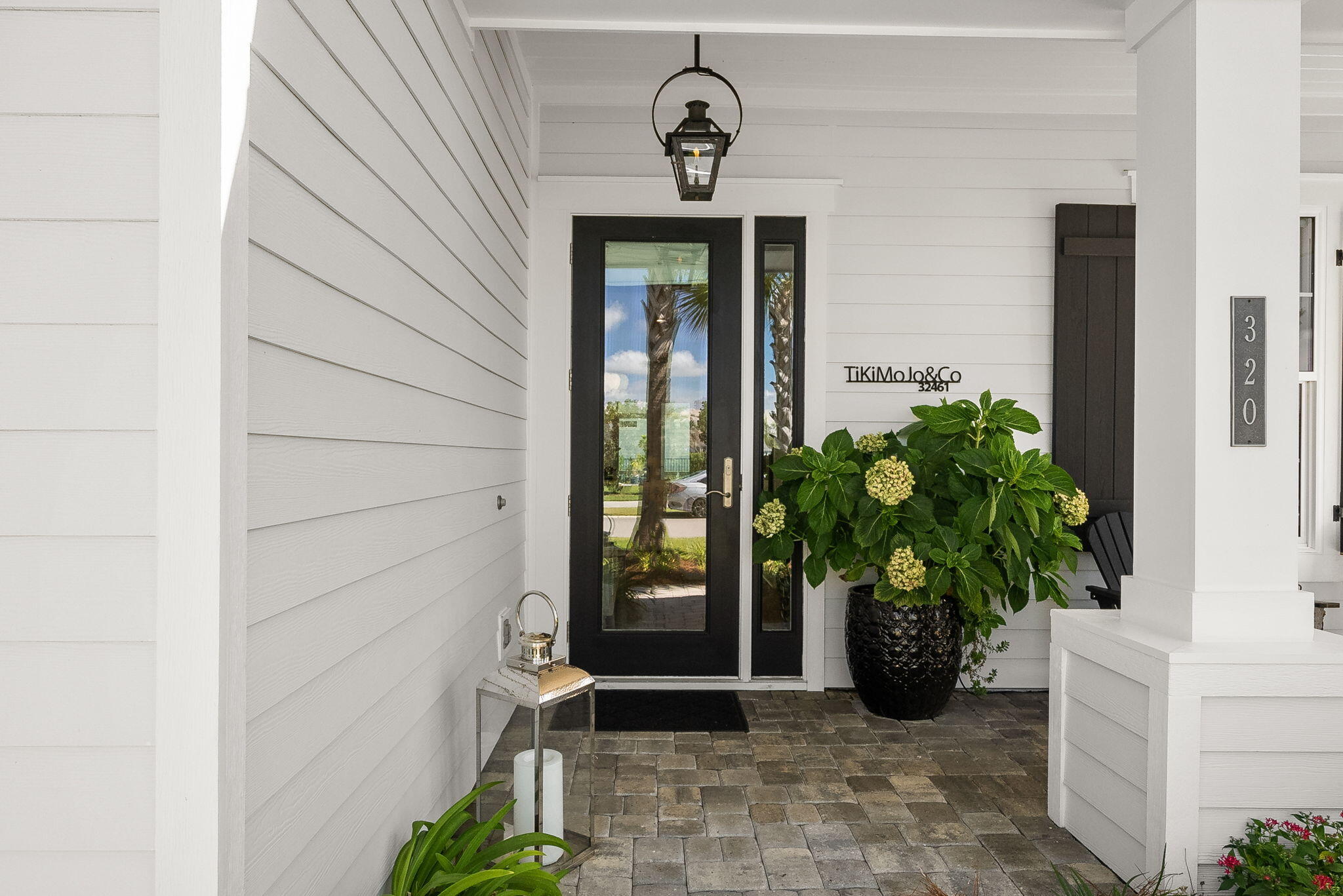 320 Naturewalk Boulevard