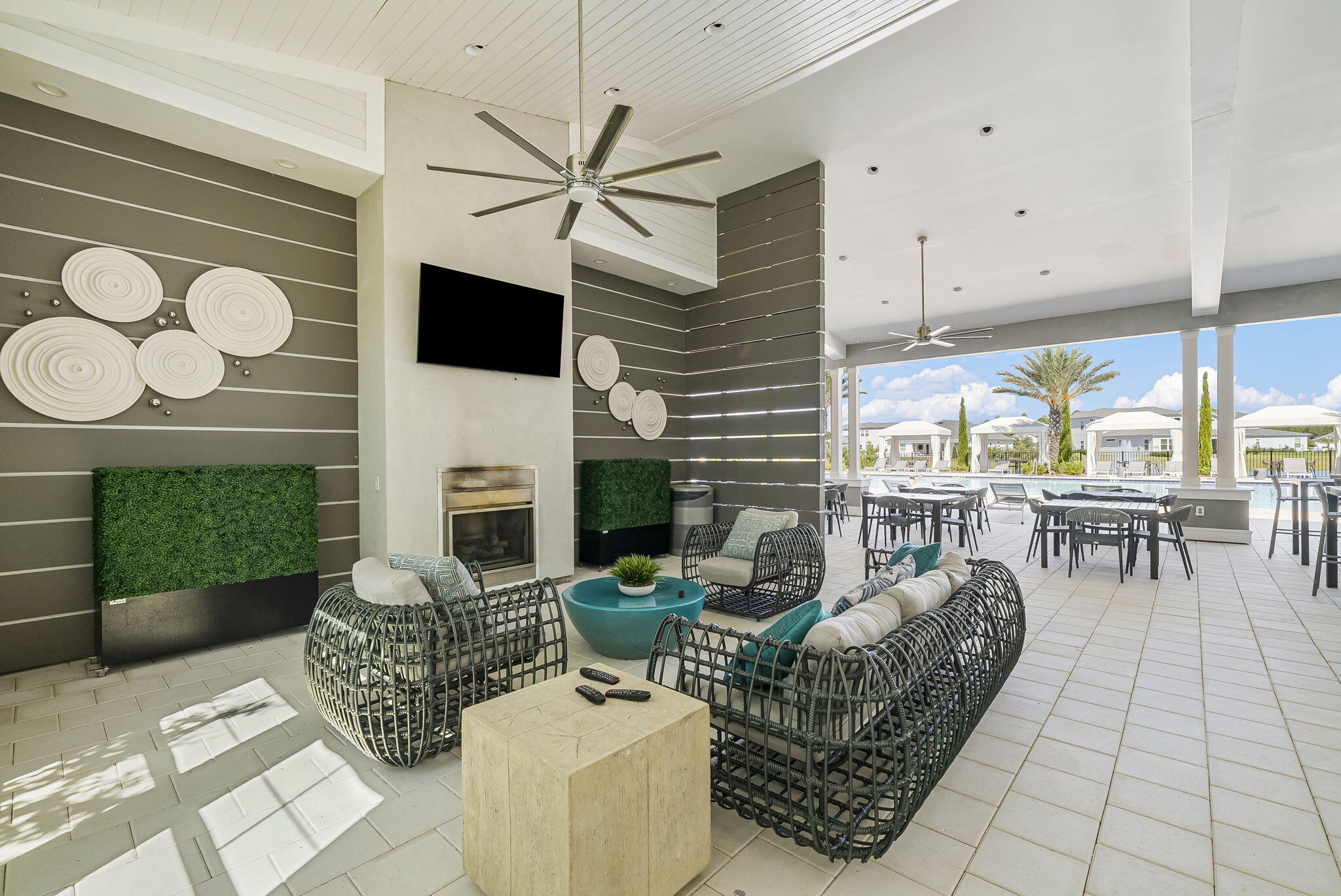 320 Naturewalk Boulevard