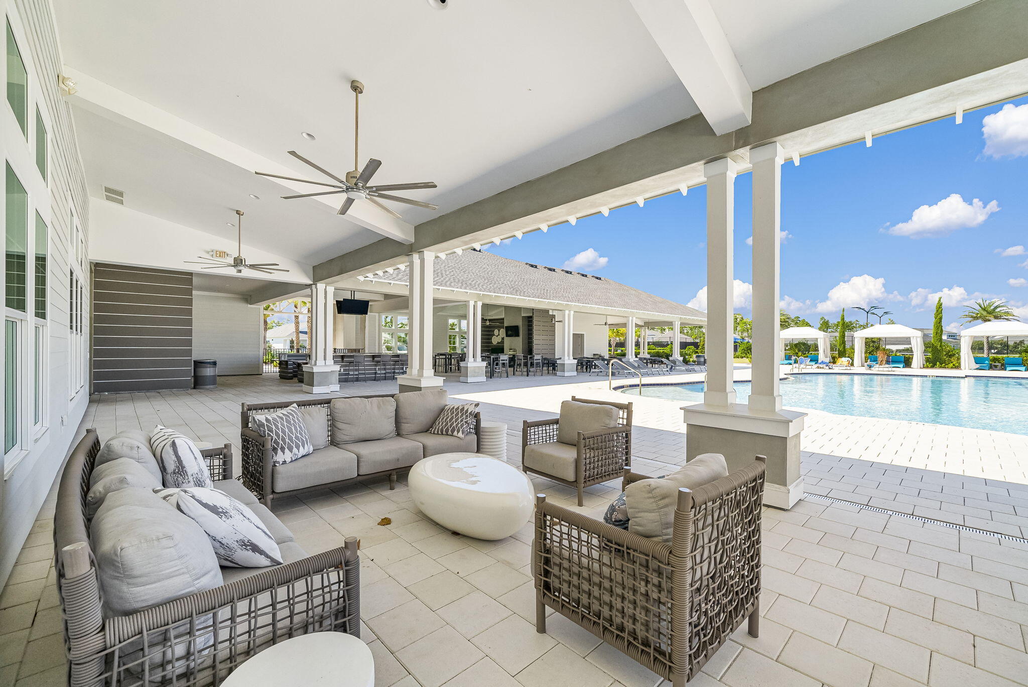 320 Naturewalk Boulevard