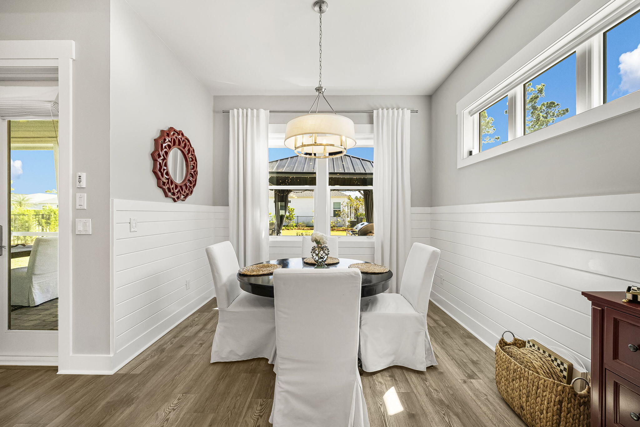 320 Naturewalk Boulevard