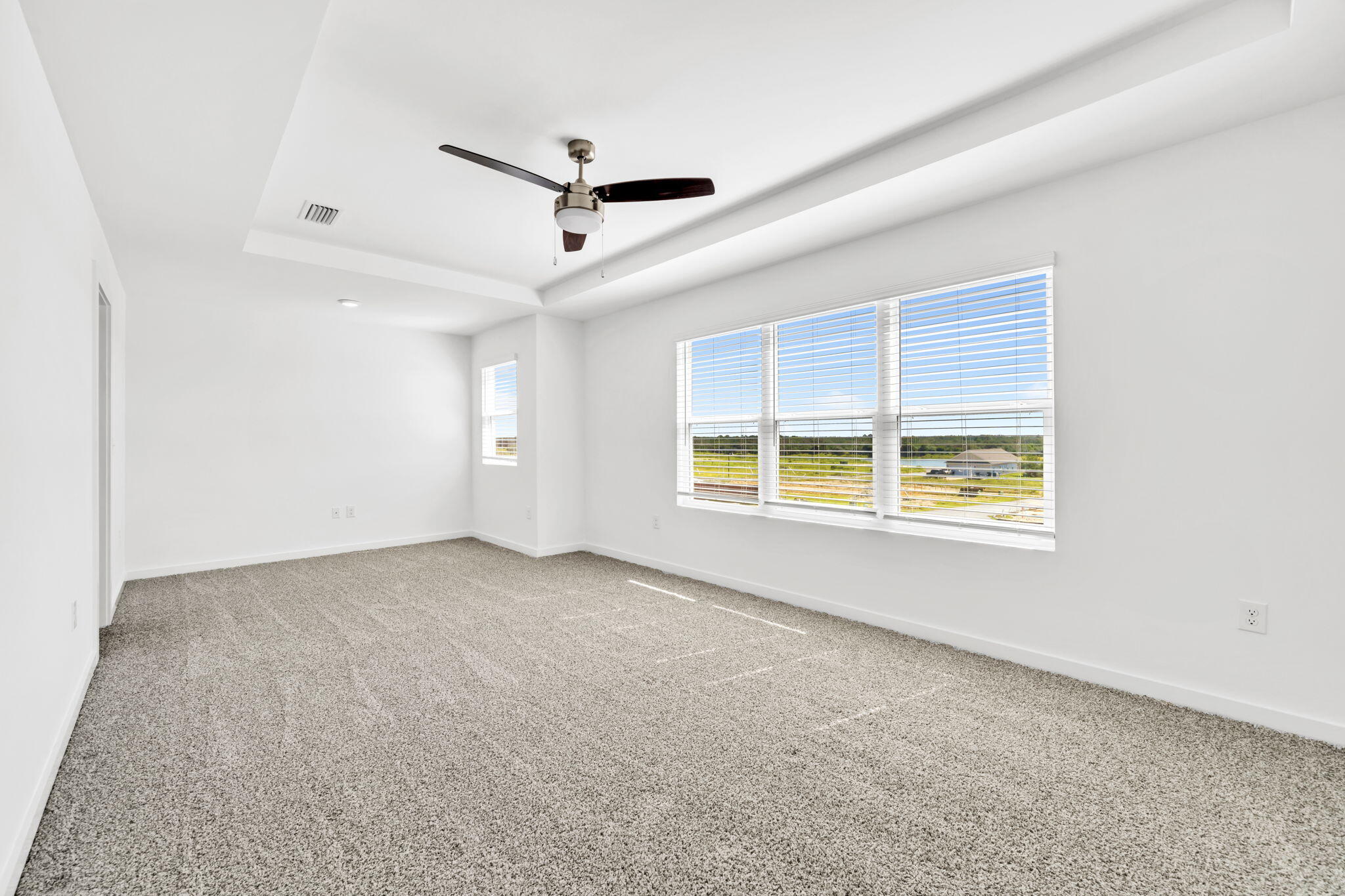 464 Arrowwood Boulevard