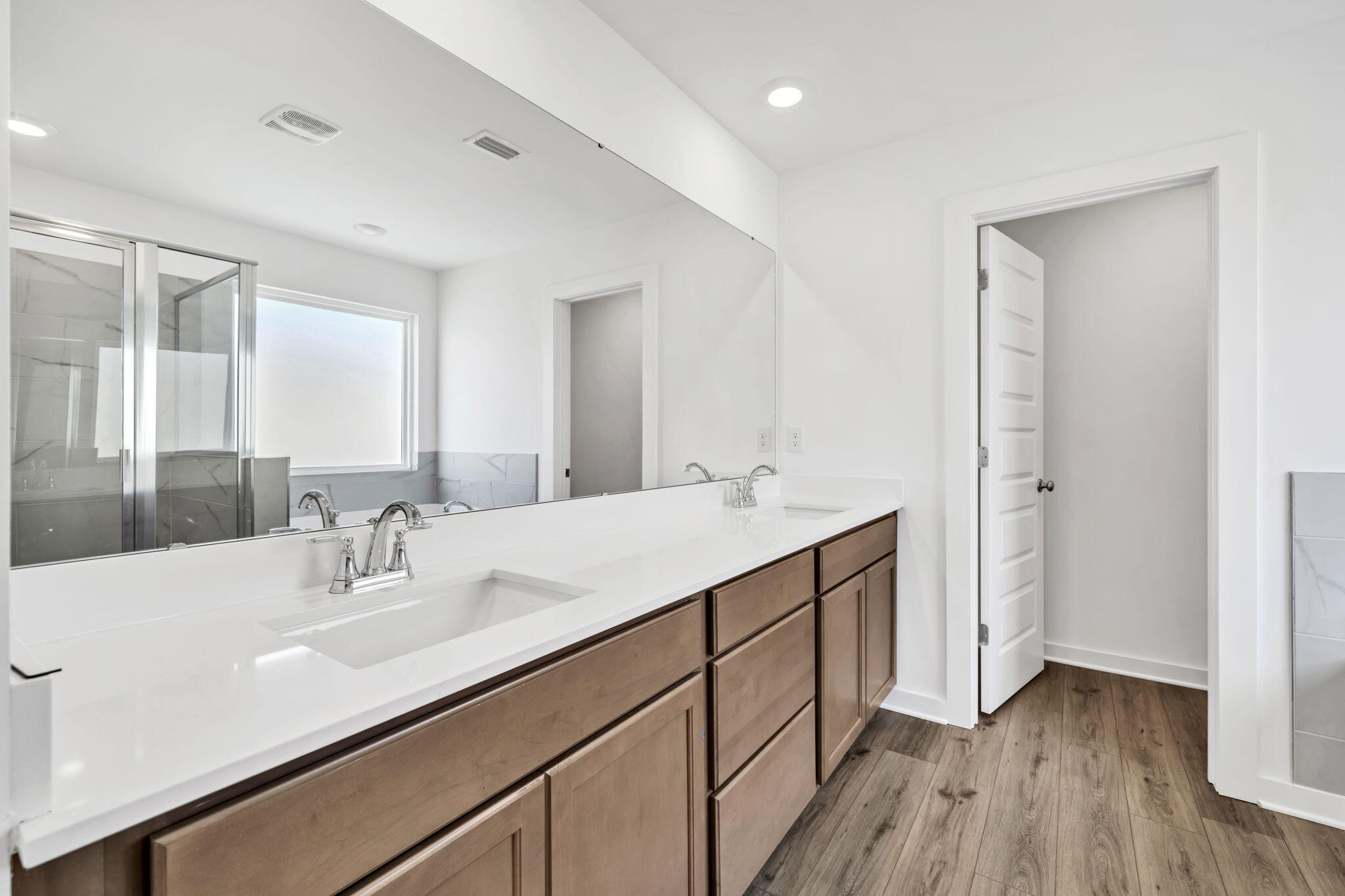 464 Arrowwood Boulevard