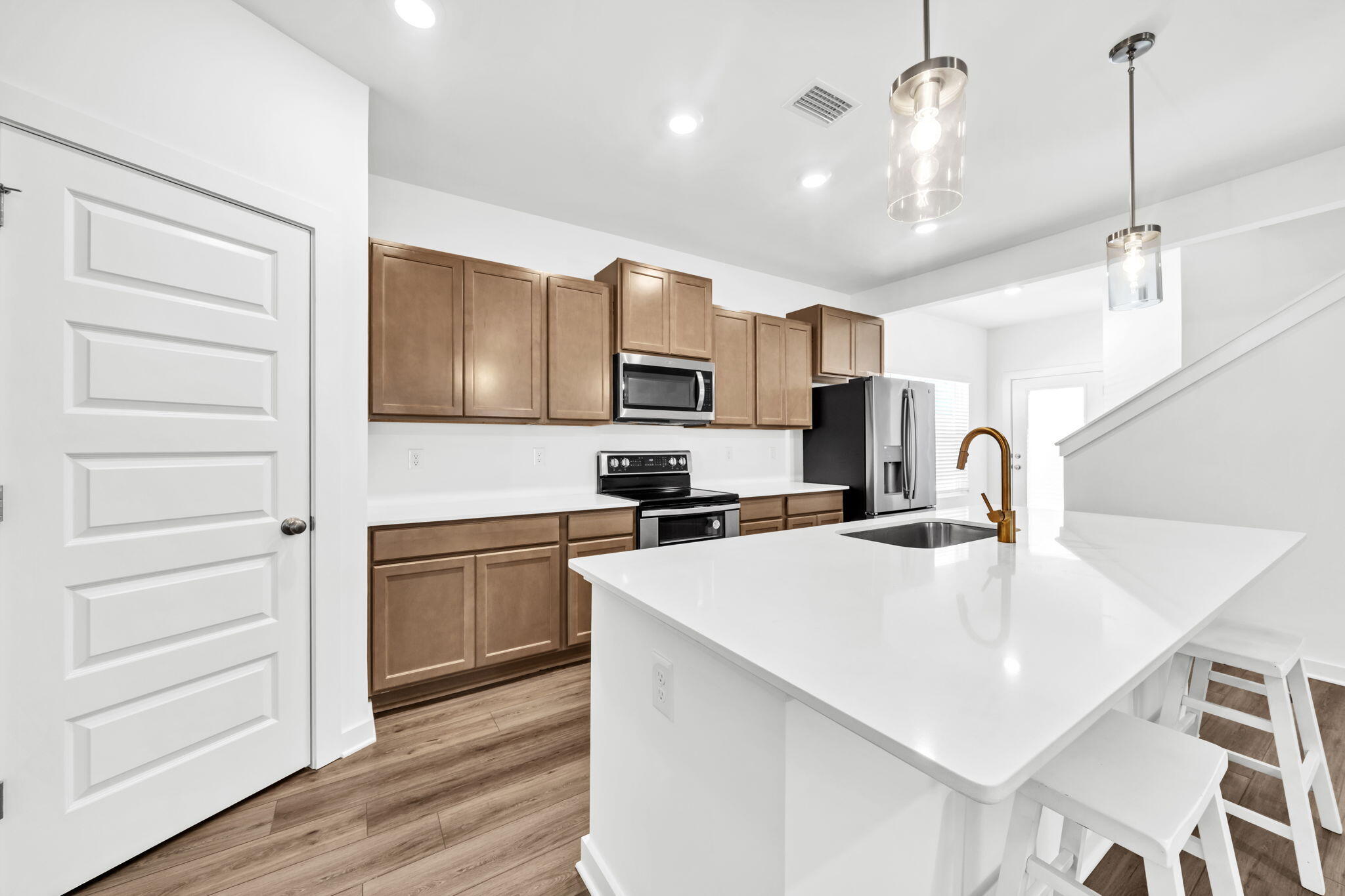 464 Arrowwood Boulevard