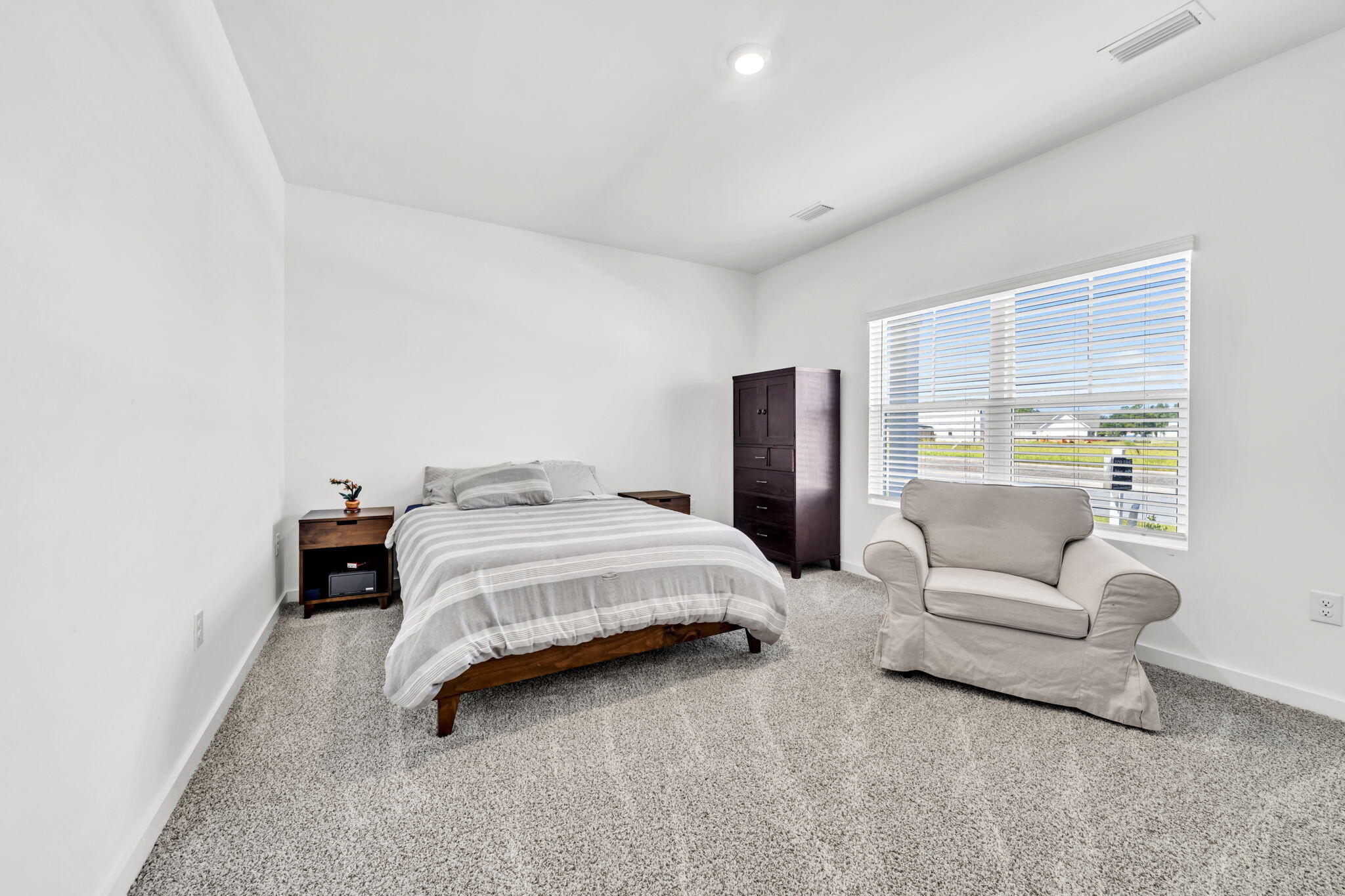 464 Arrowwood Boulevard