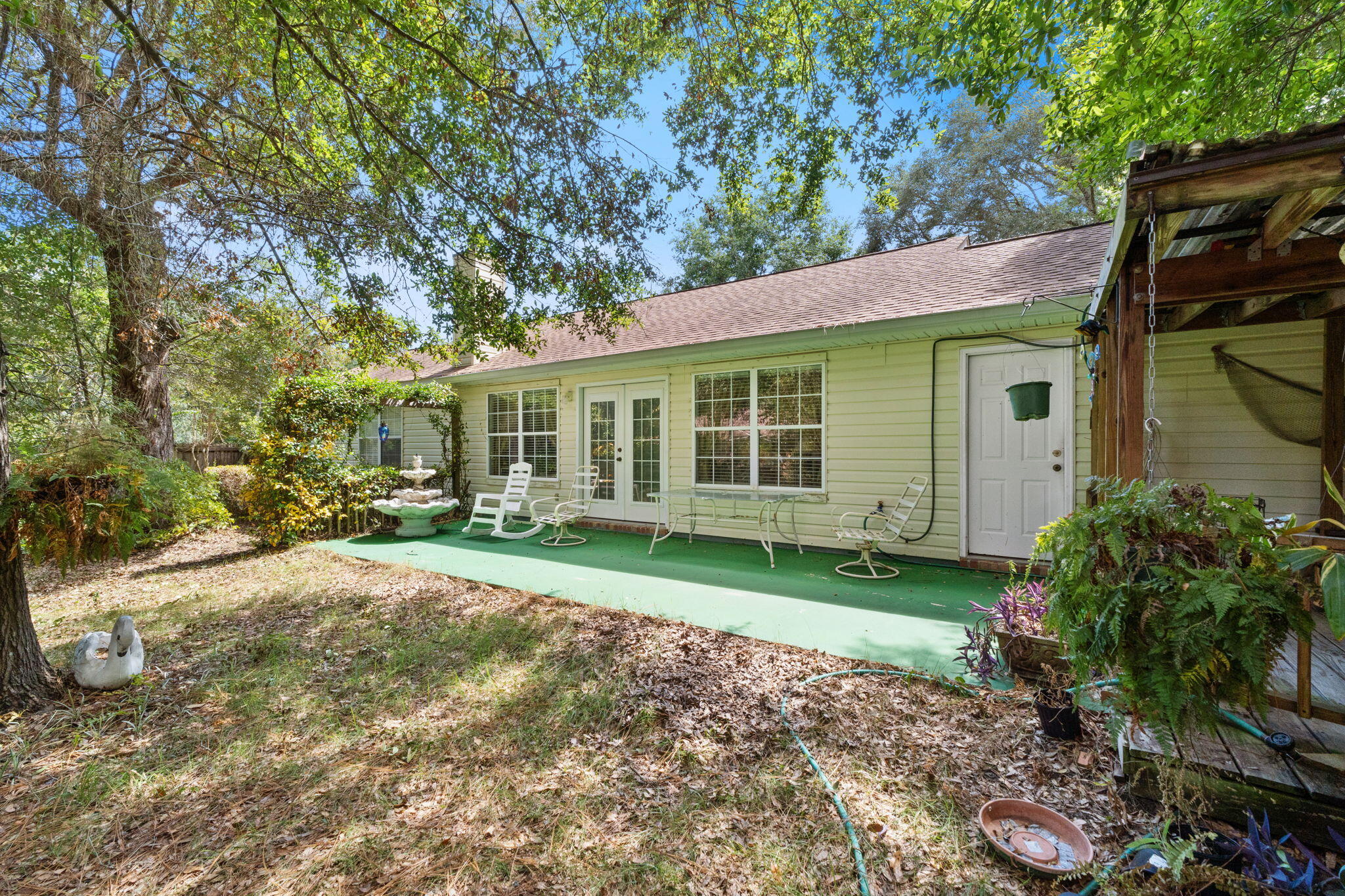 6610 Woodbrook Court