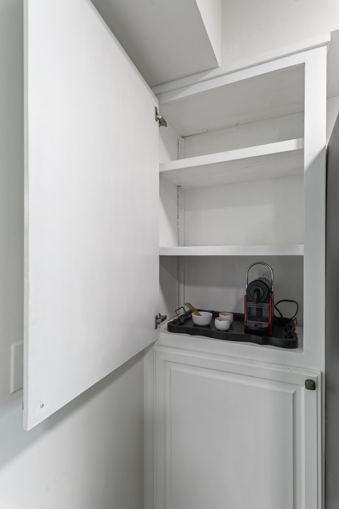 4300 Bay Point Road, 402