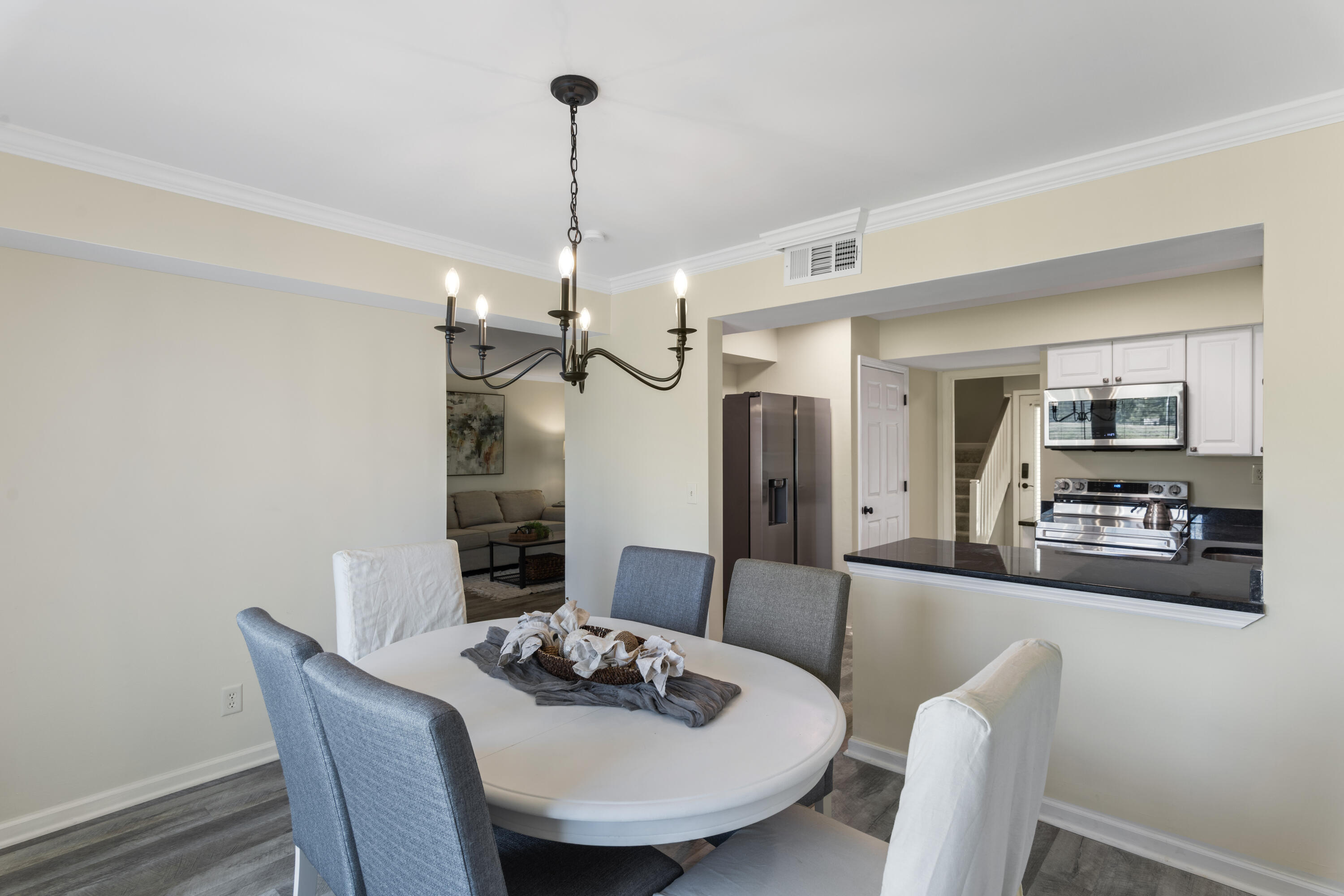 4300 Bay Point Road, 402