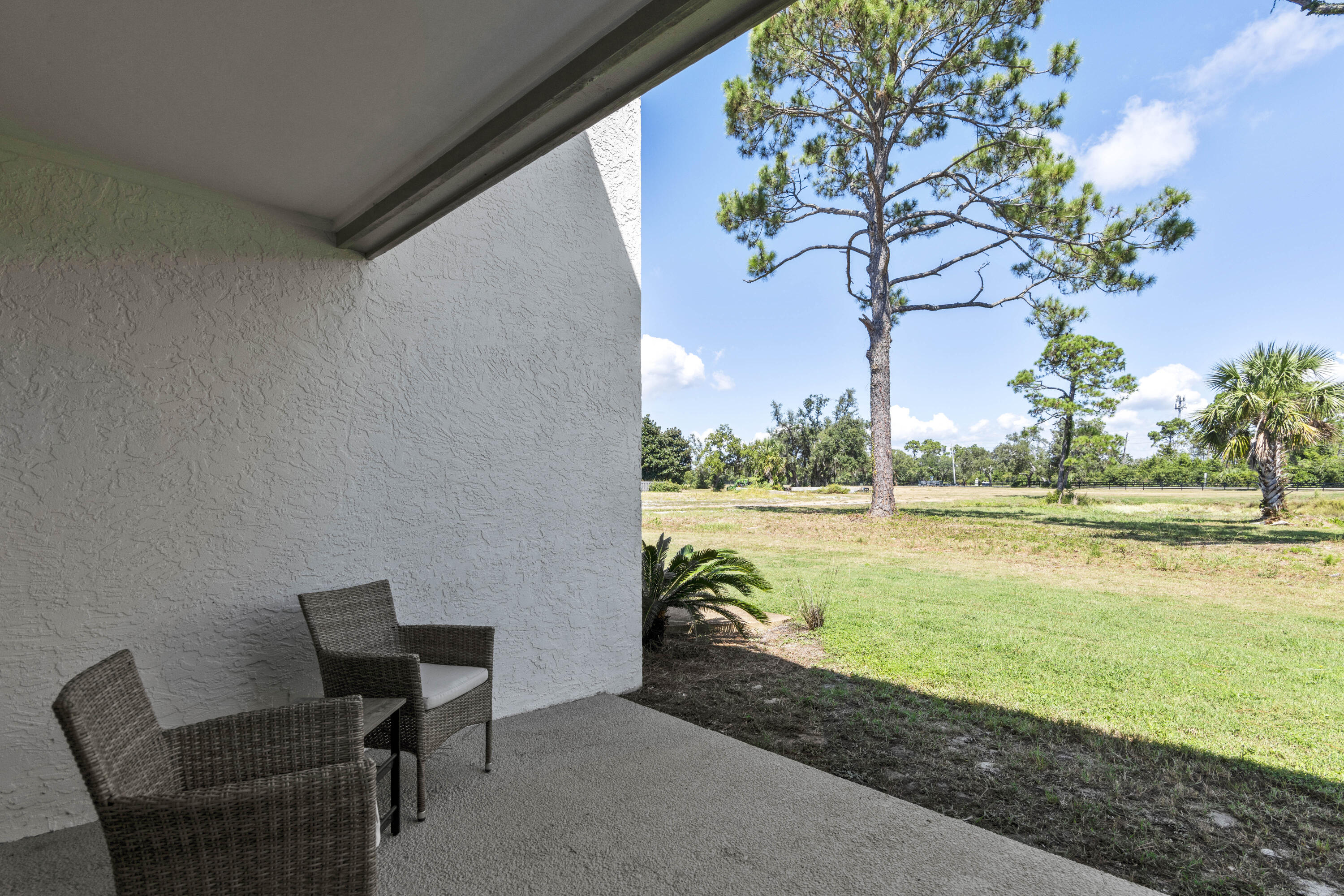 4300 Bay Point Road, 402