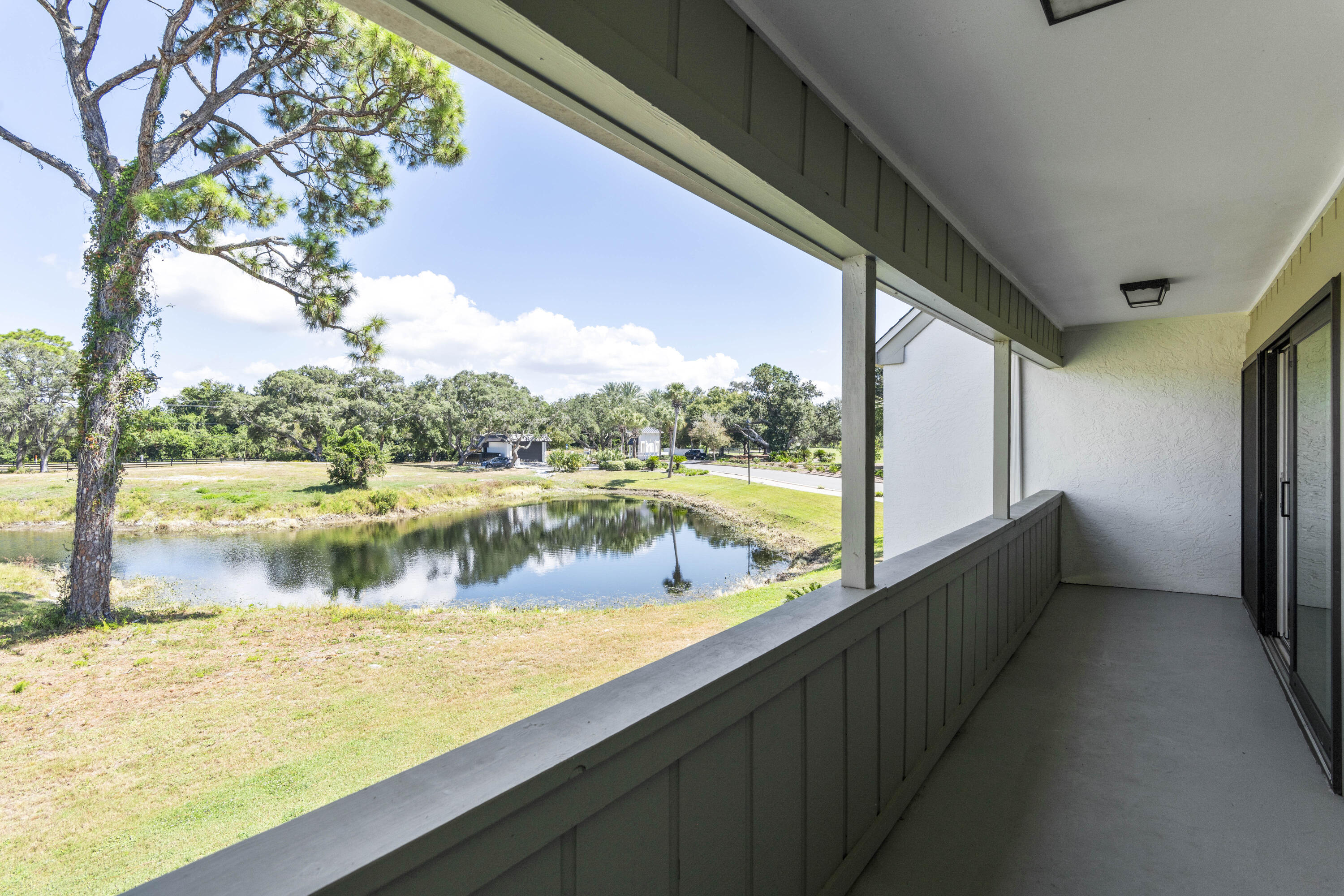 4300 Bay Point Road, 402