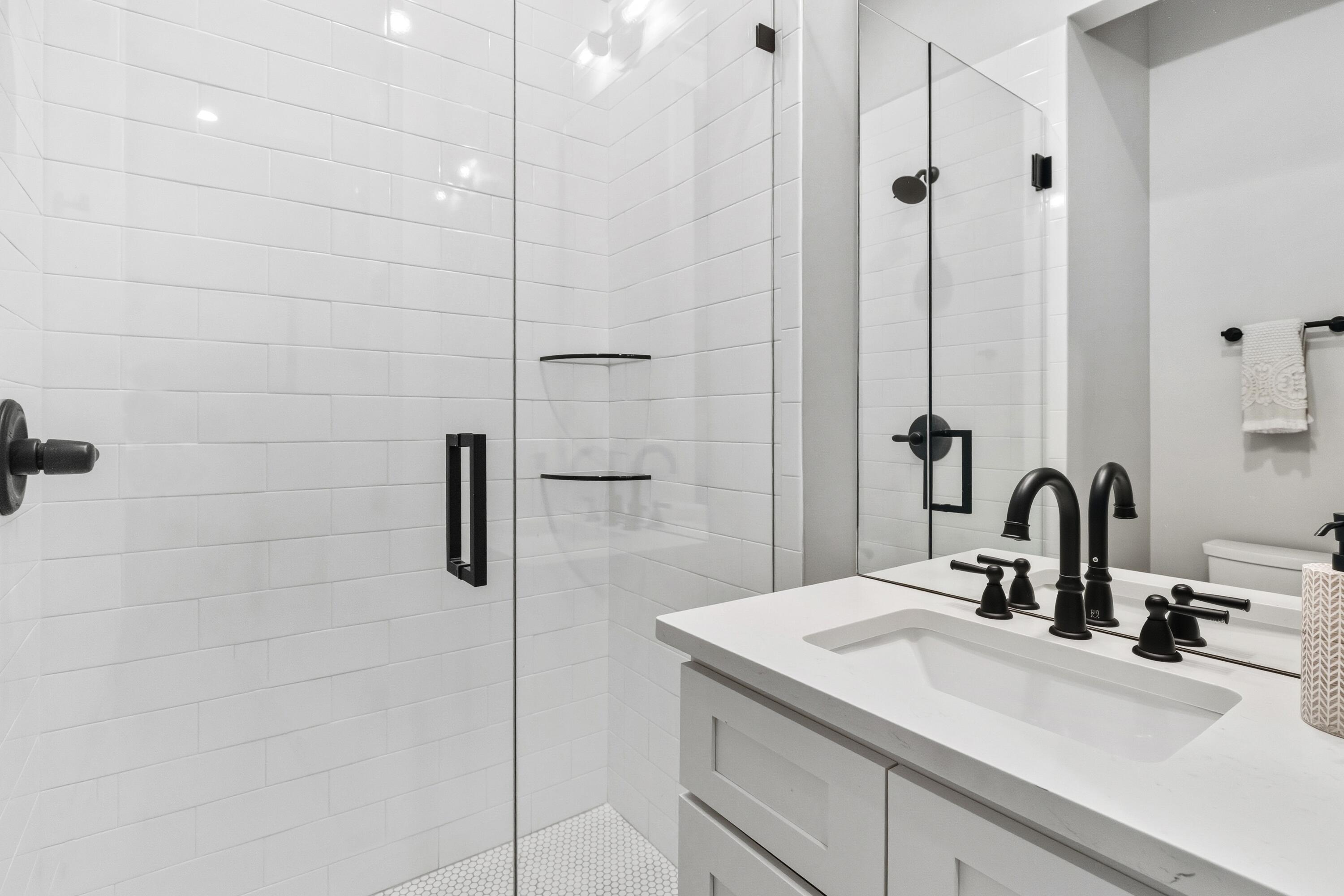 170 Markon Boulevard