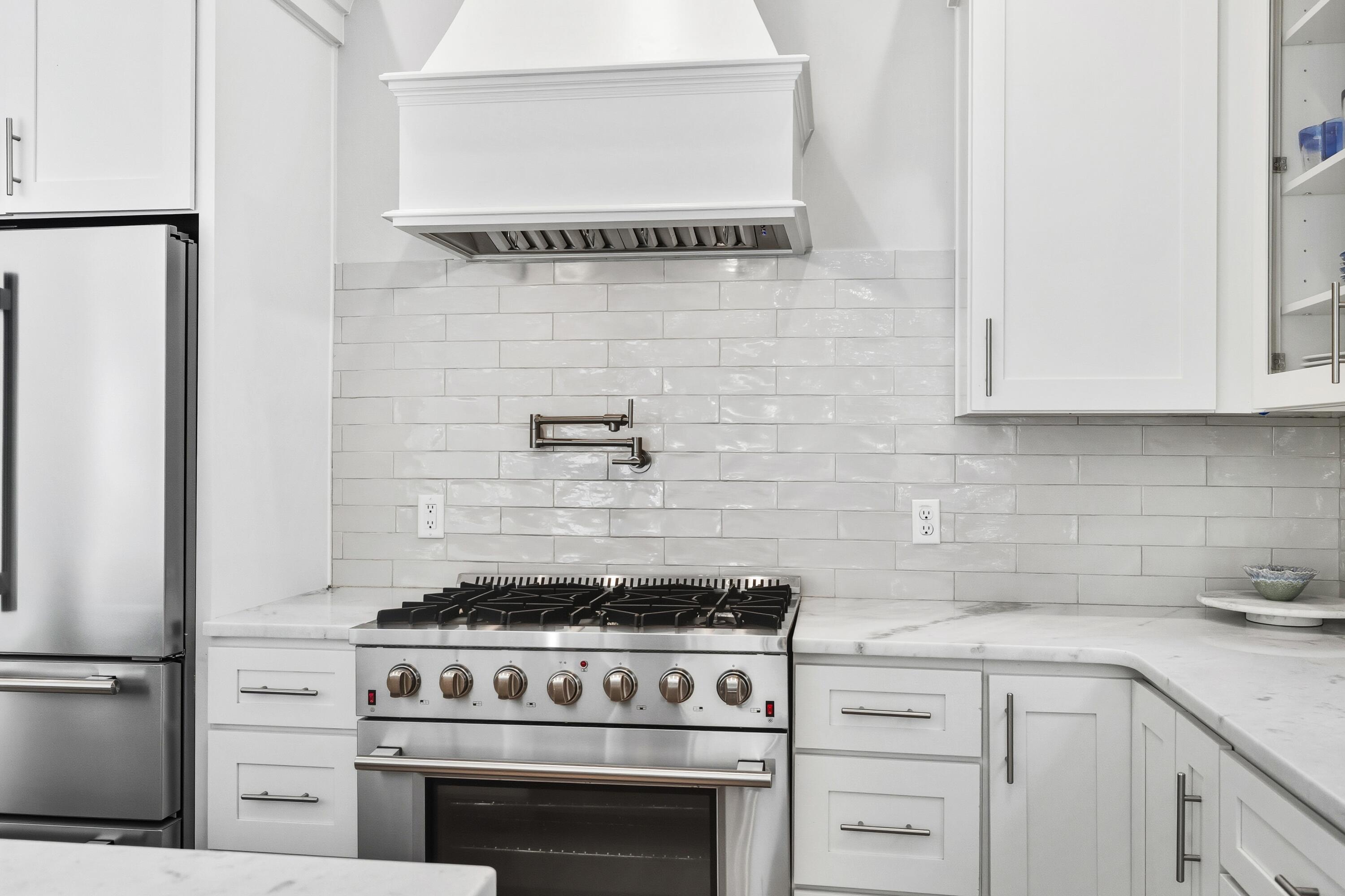 170 Markon Boulevard