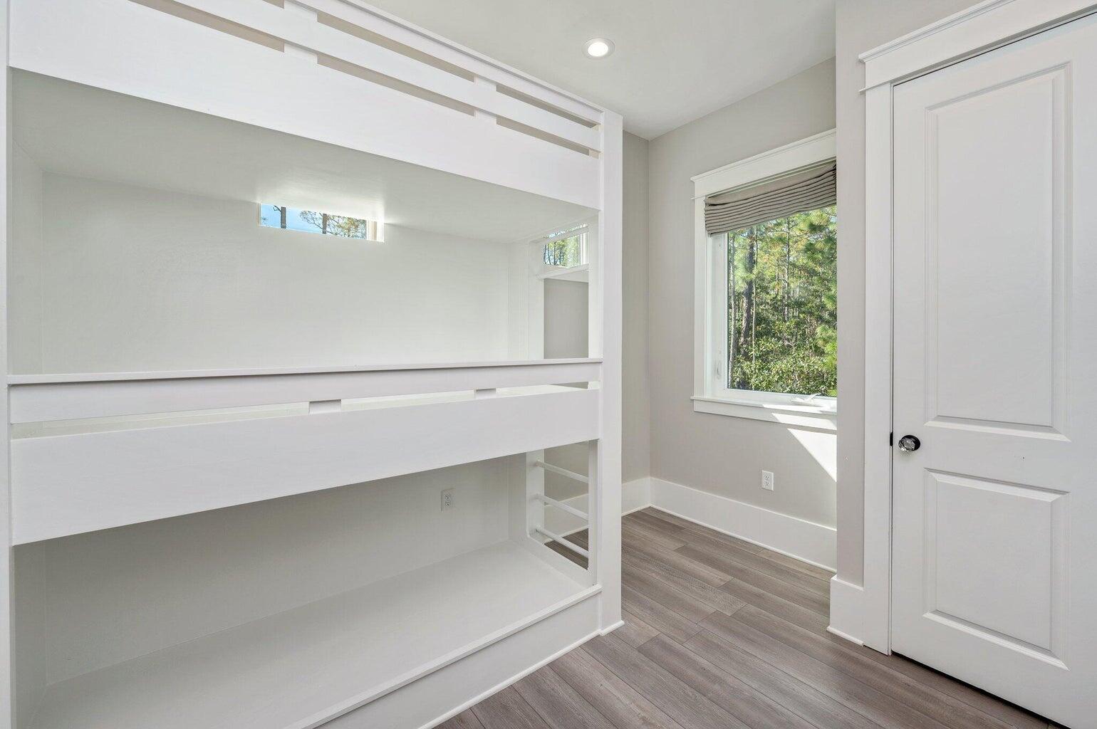 170 Markon Boulevard