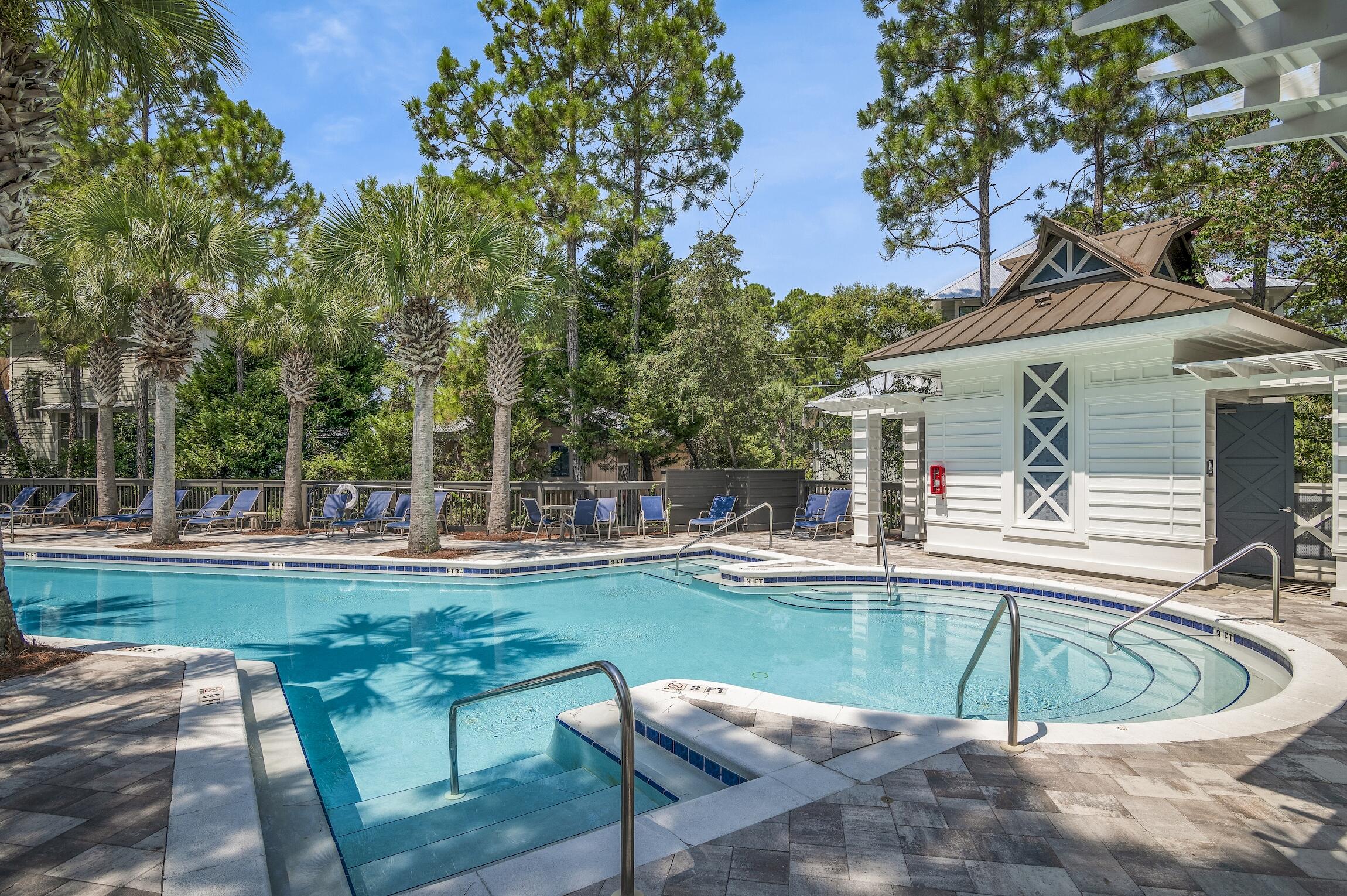 18 Playalinda Court