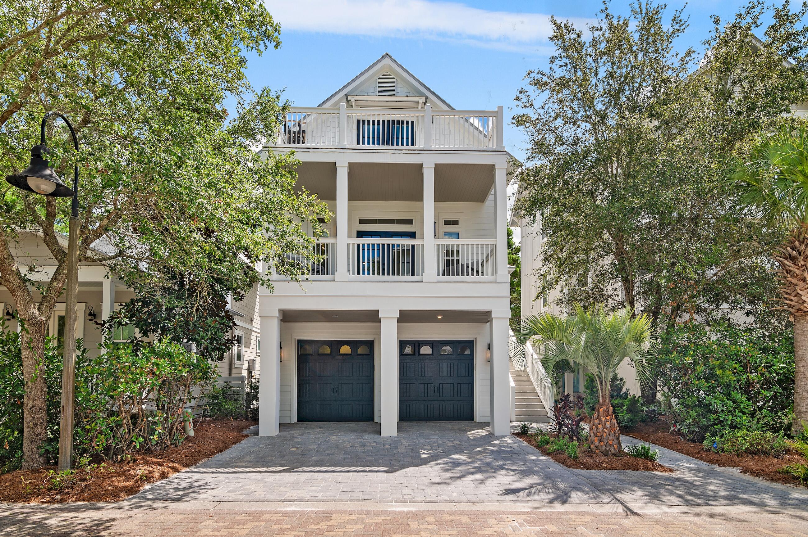 18 Playalinda Court