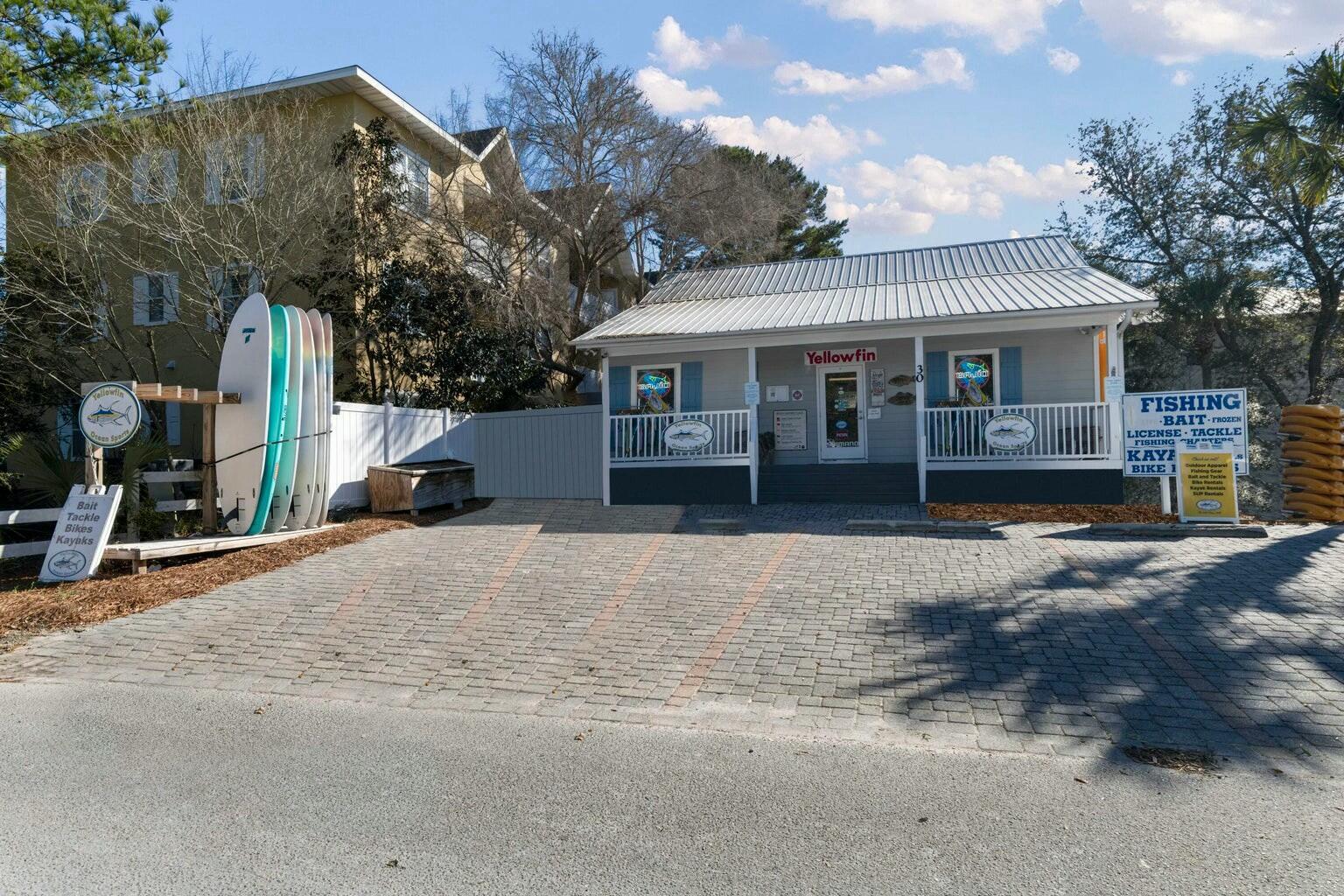 18 Playalinda Court