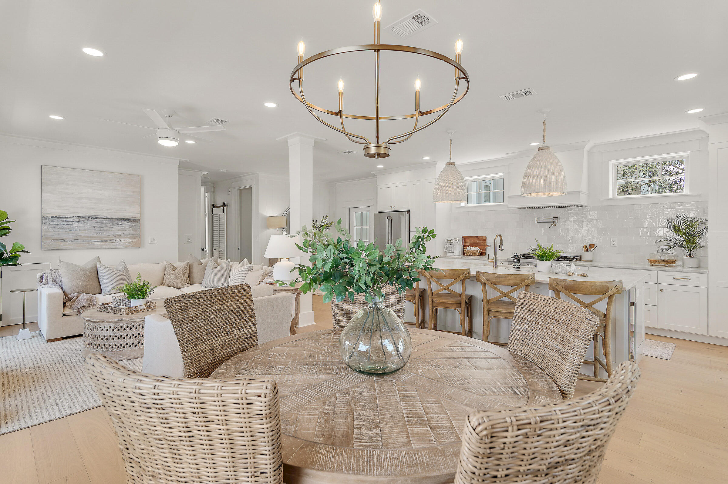 18 Playalinda Court