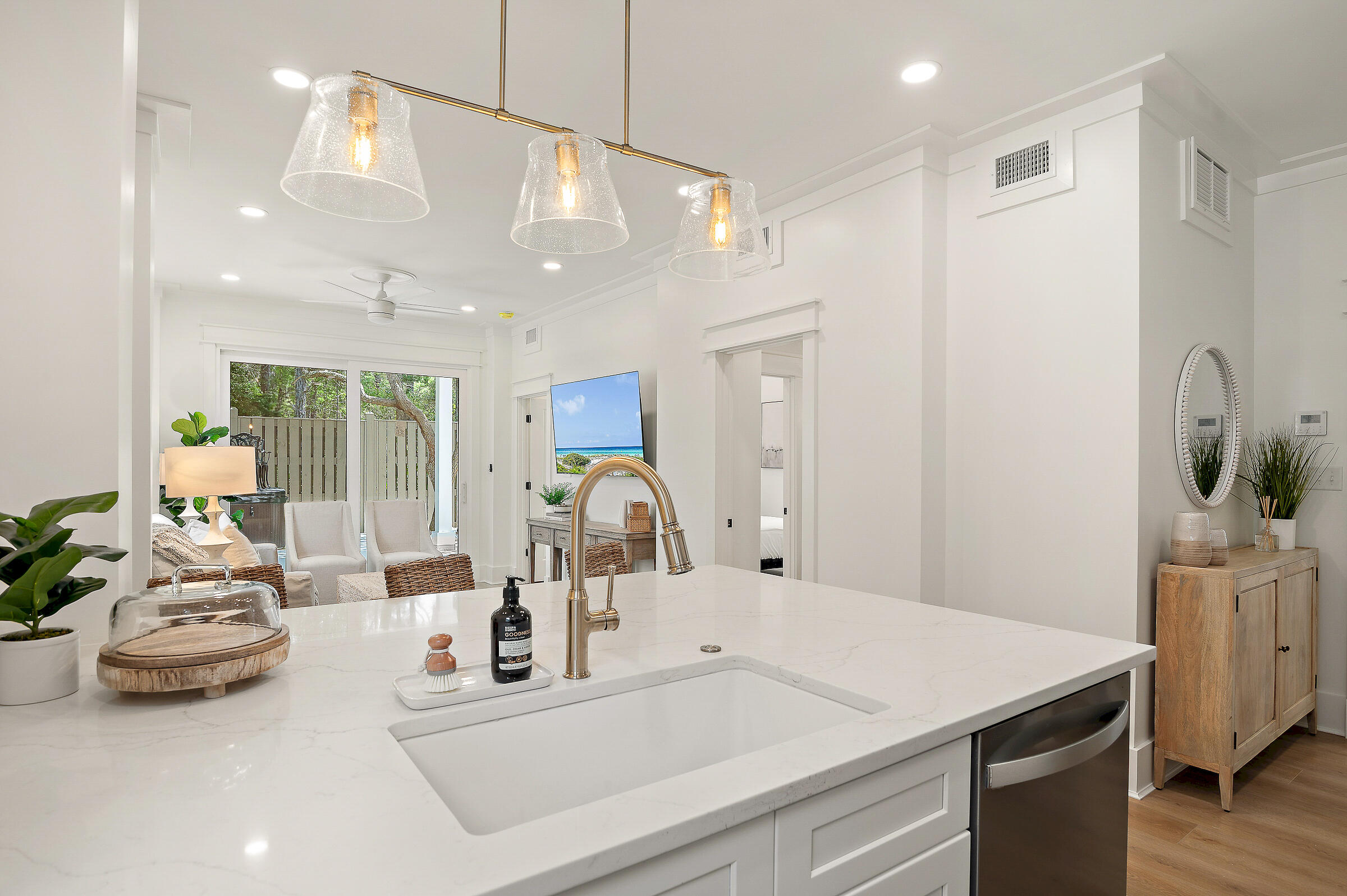 18 Playalinda Court