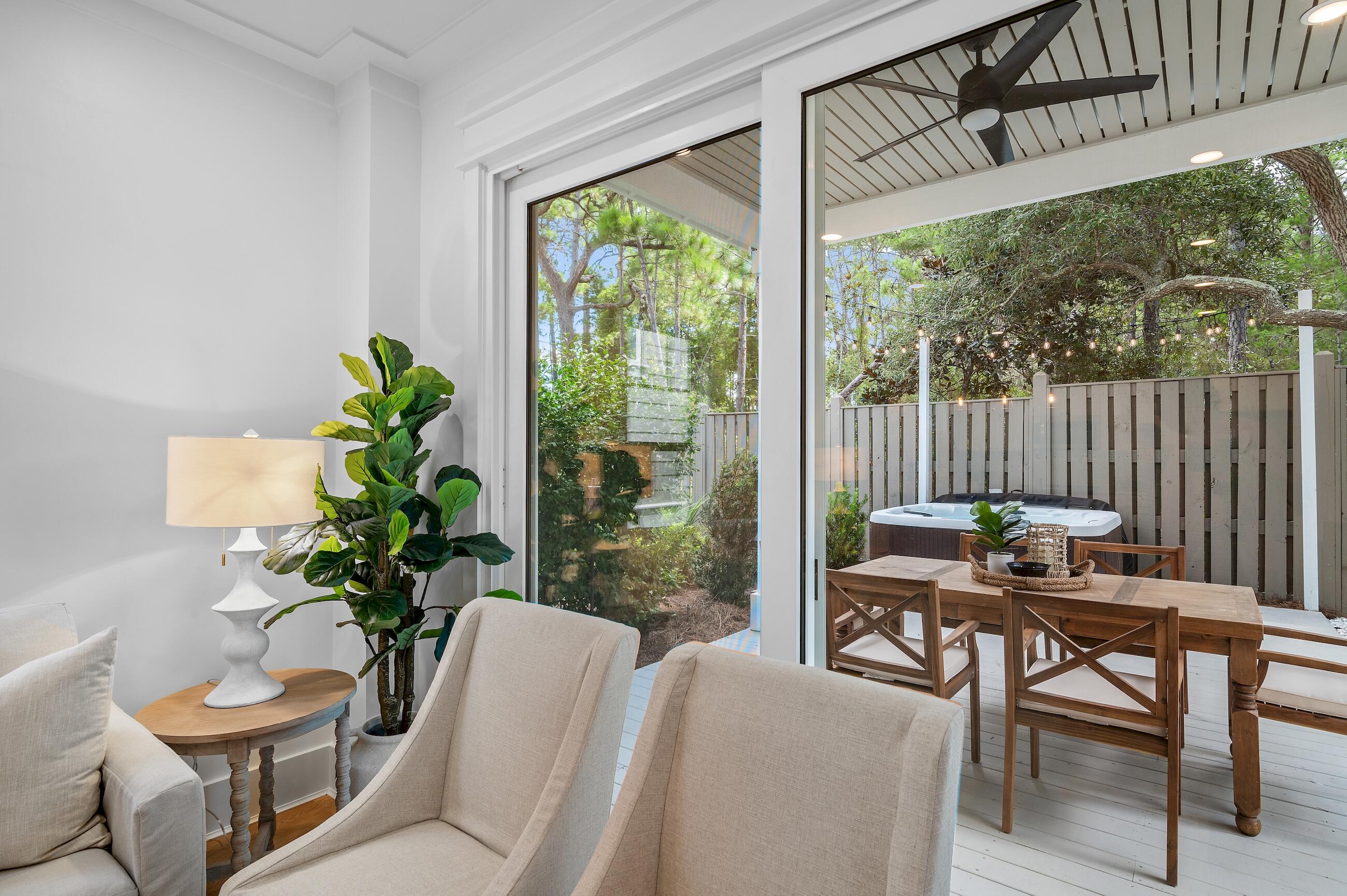 18 Playalinda Court