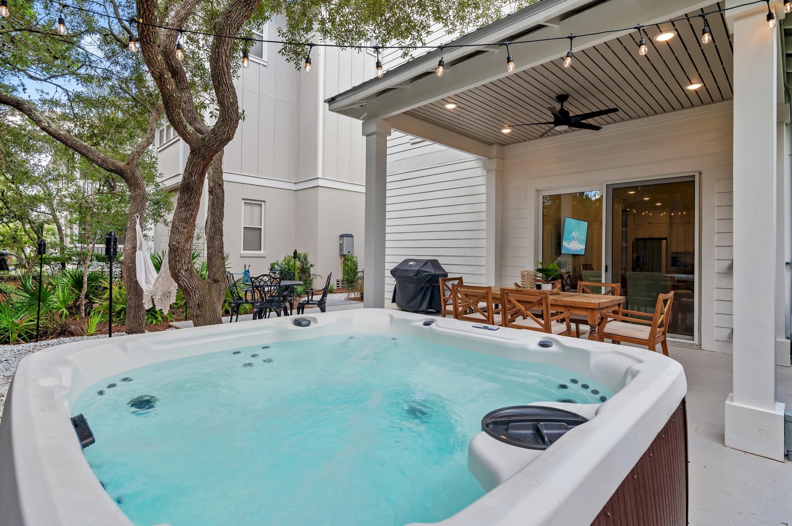 18 Playalinda Court