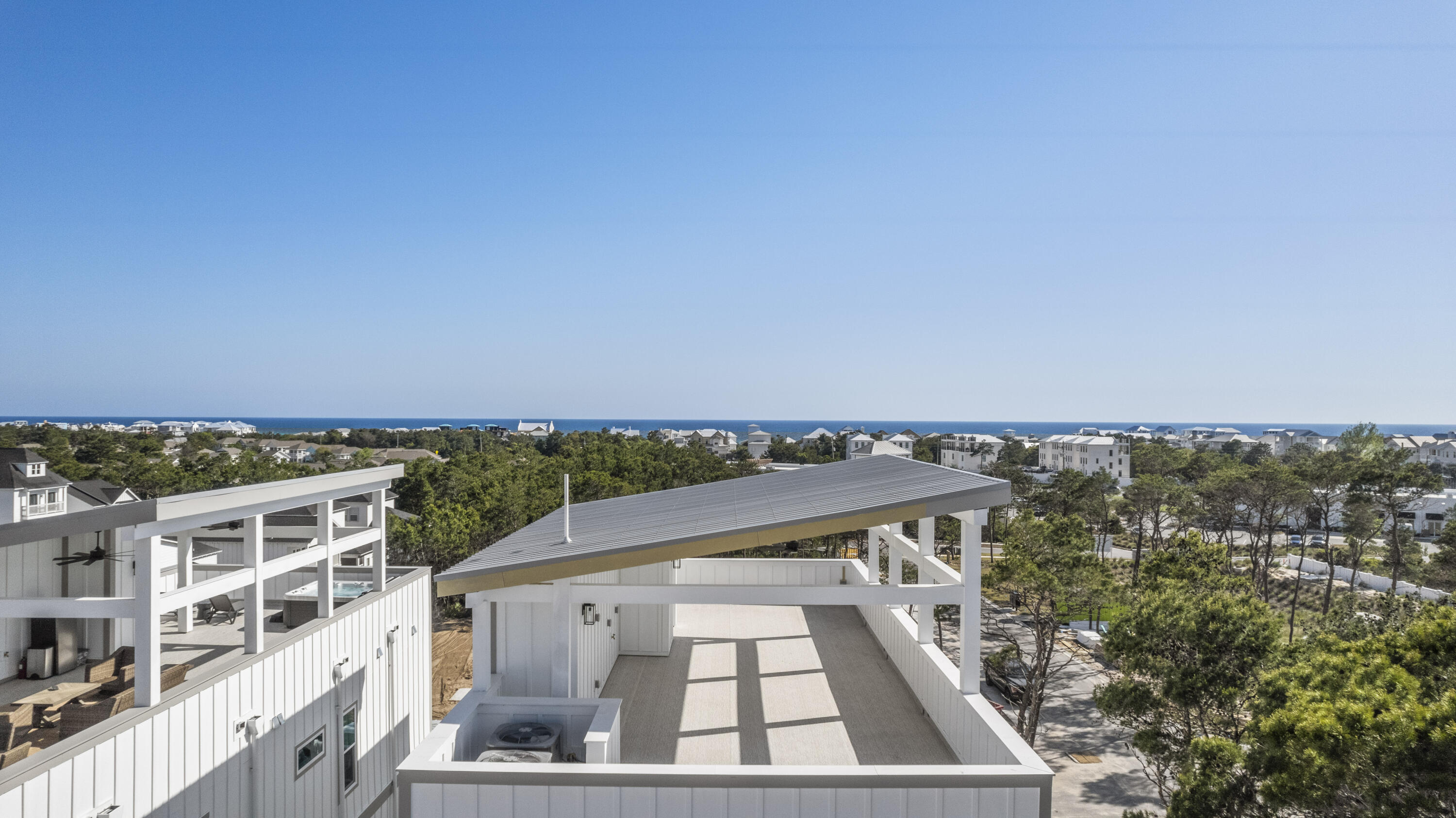 21 W Queen Palm Drive