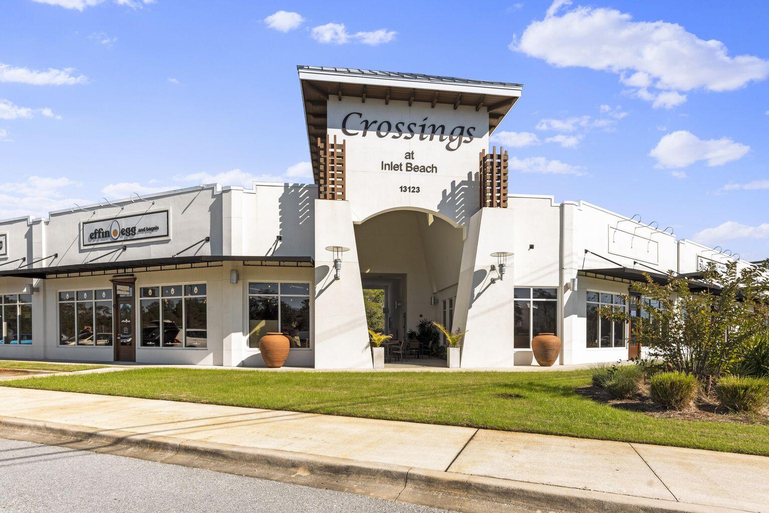 27 W Queen Palm Drive