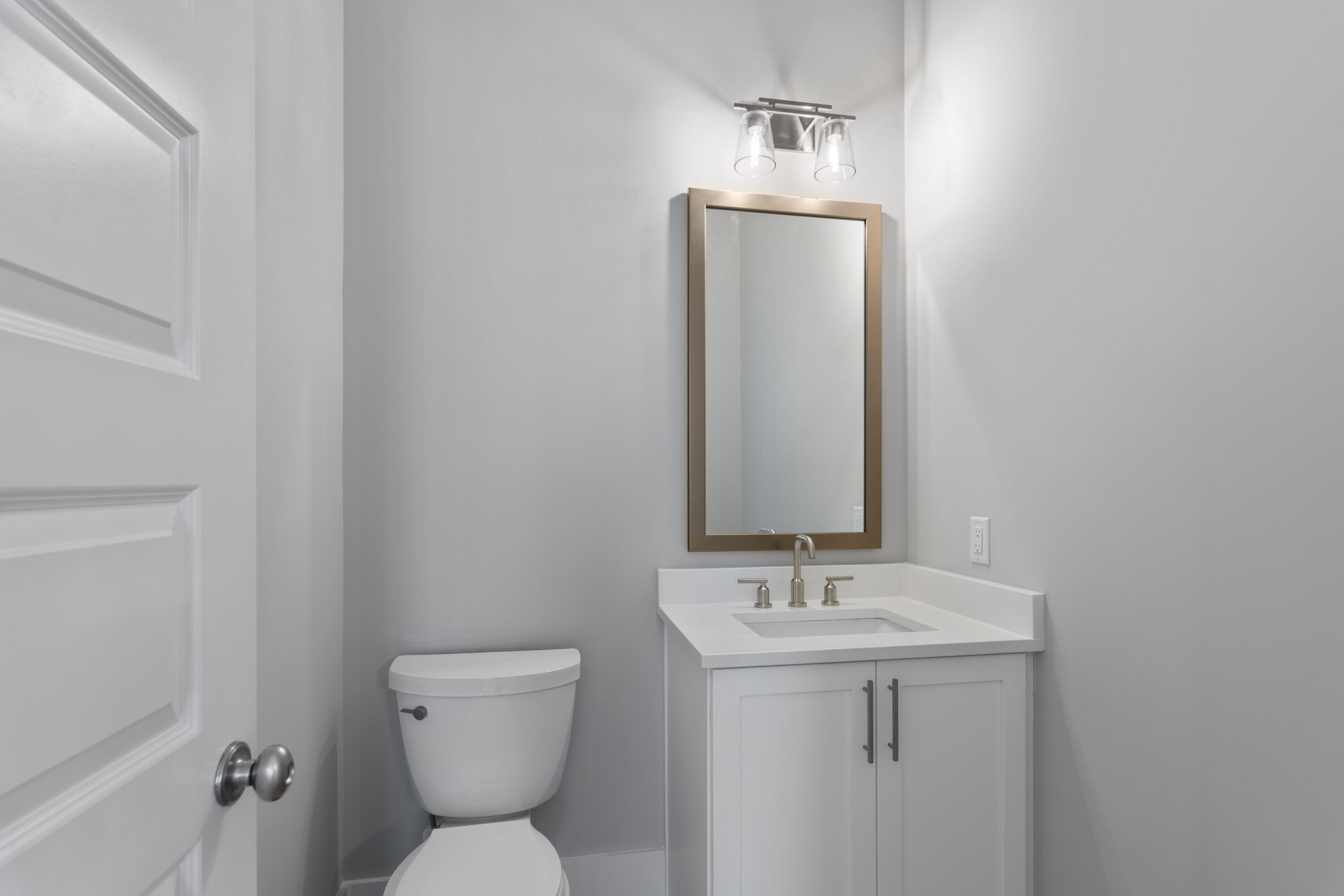 24 E Queen Palm Drive