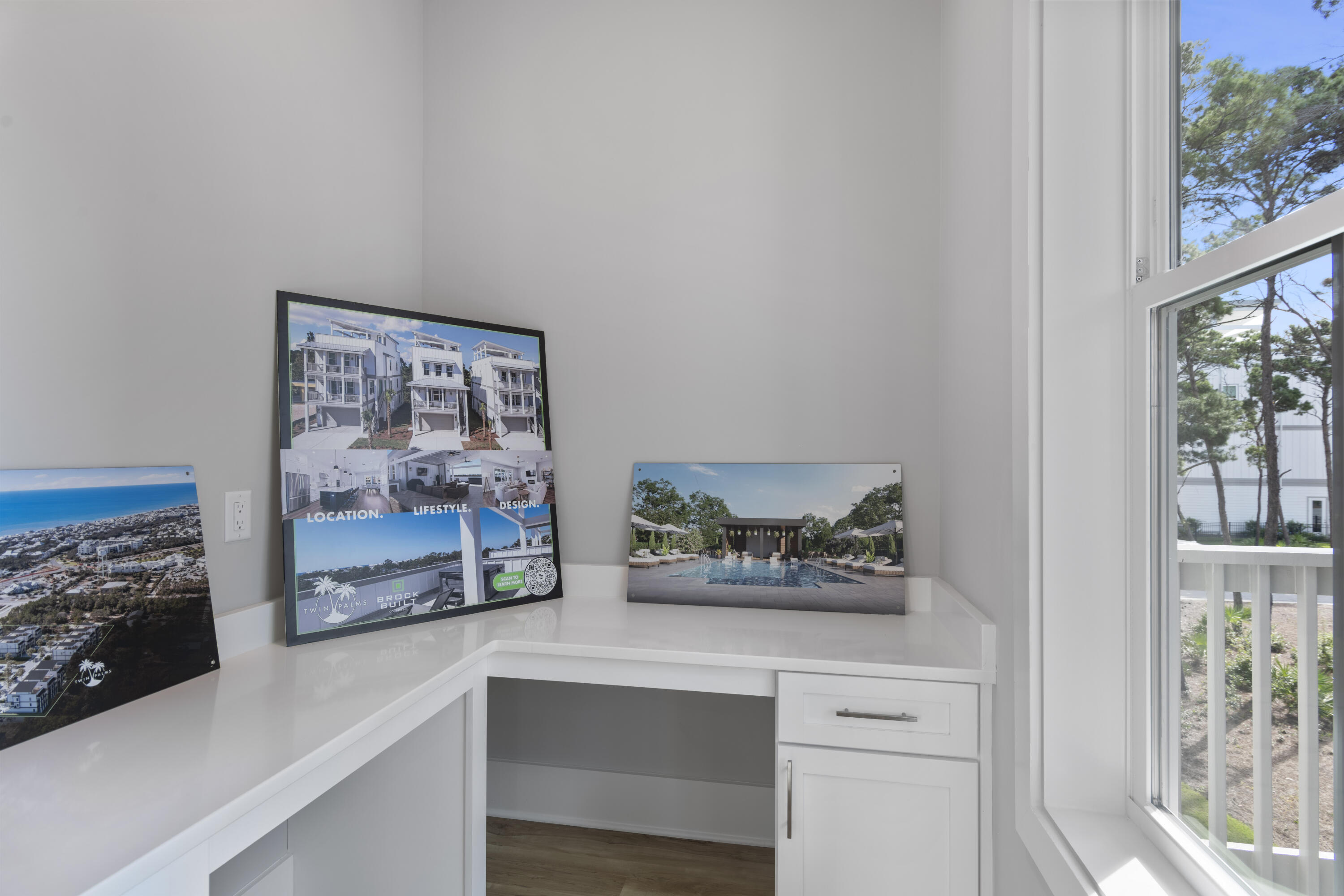 24 E Queen Palm Drive