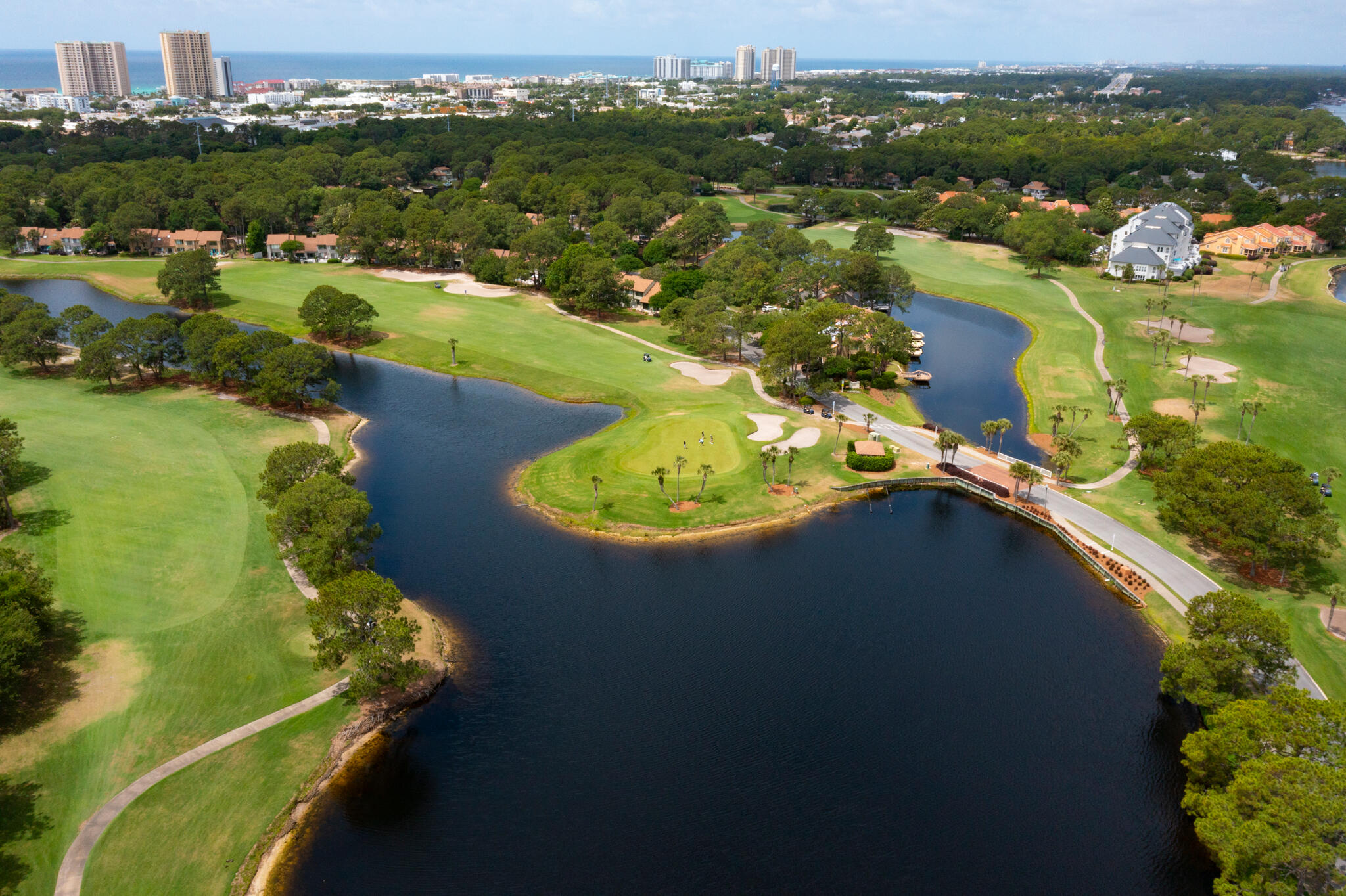 4409 Southwinds Drive, 4409