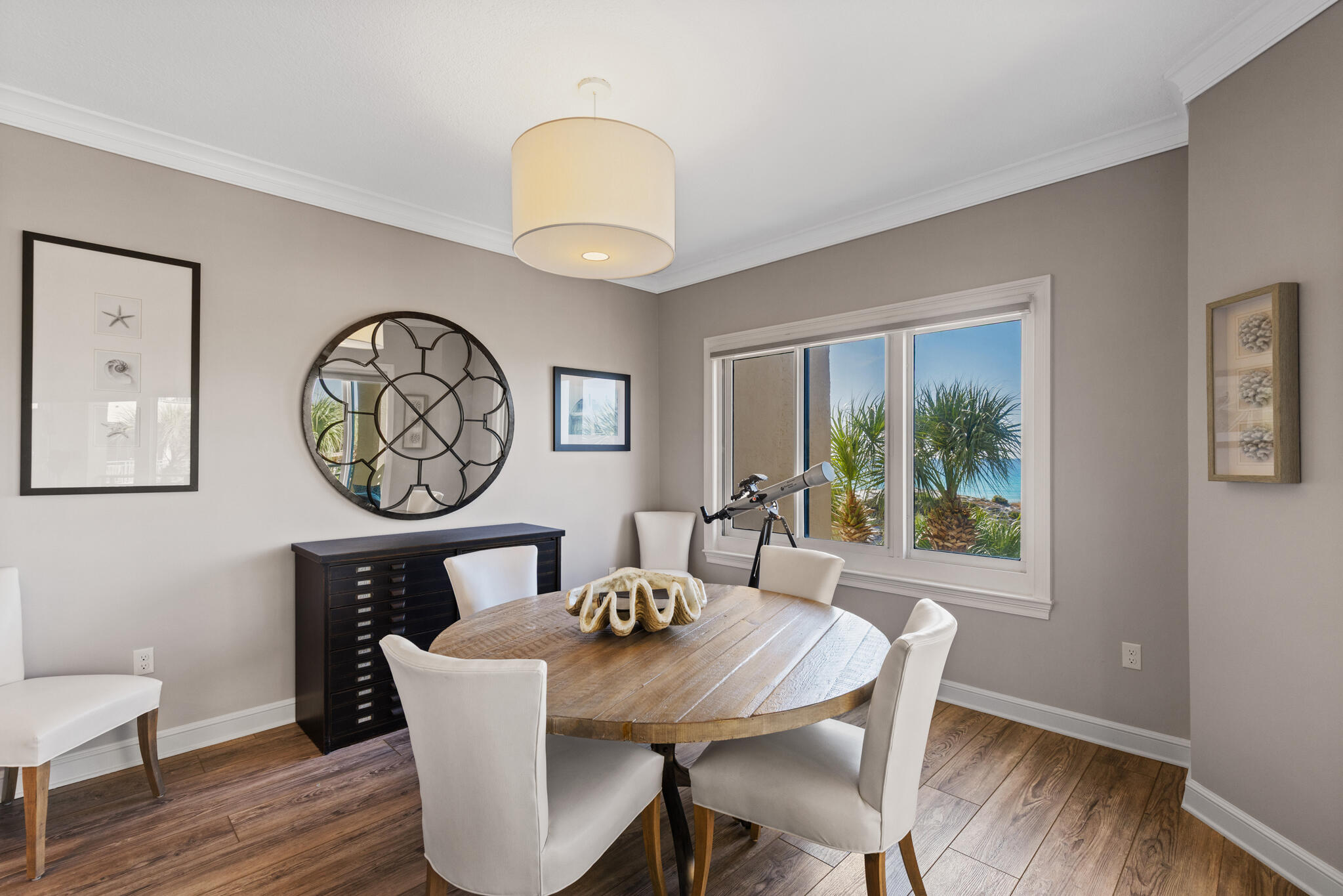 4409 Southwinds Drive, 4409