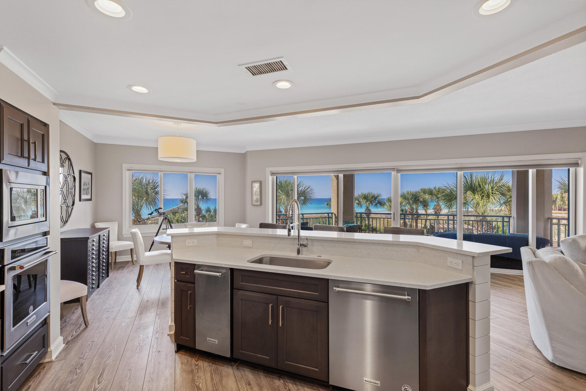 4409 Southwinds Drive, 4409