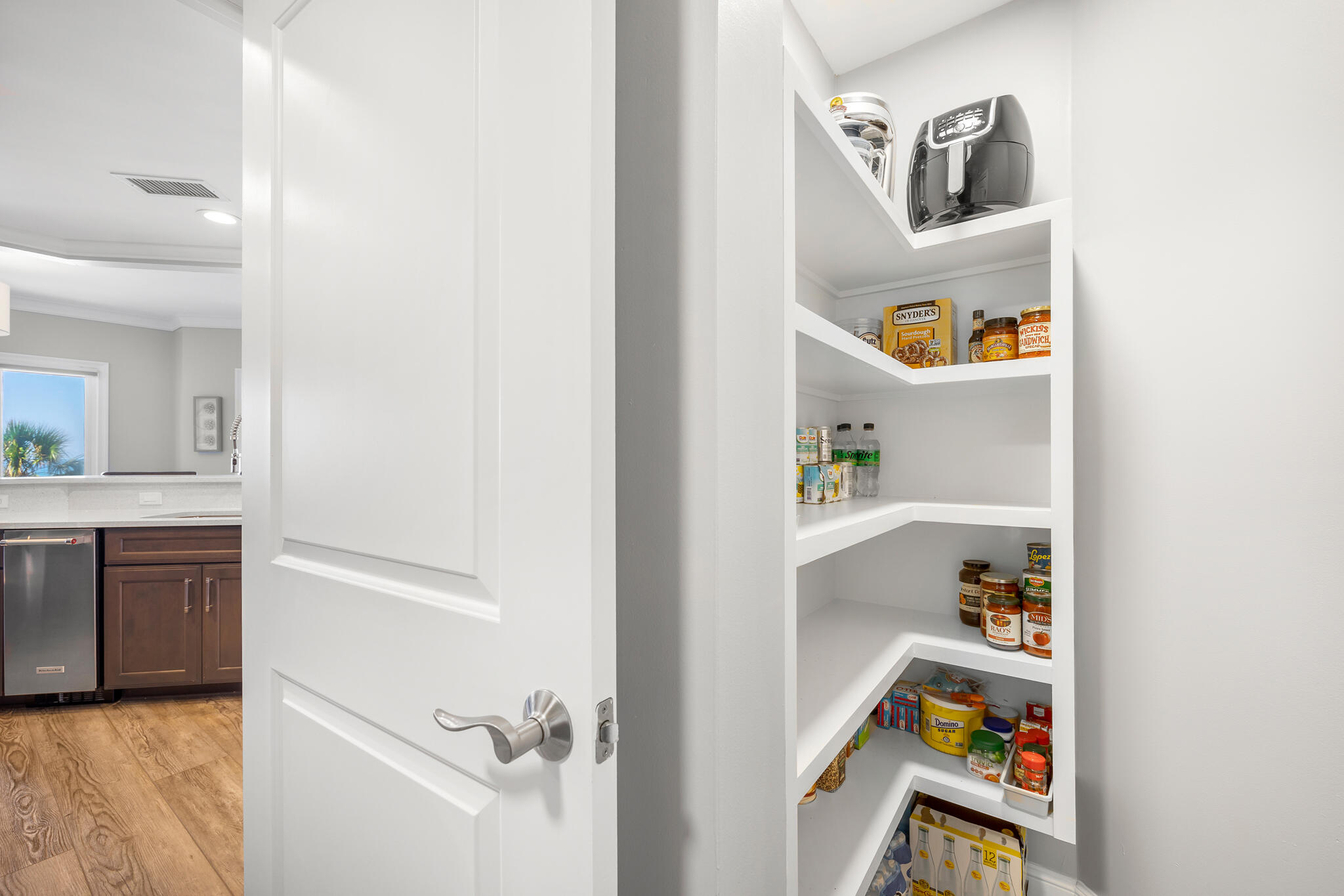 4409 Southwinds Drive, 4409